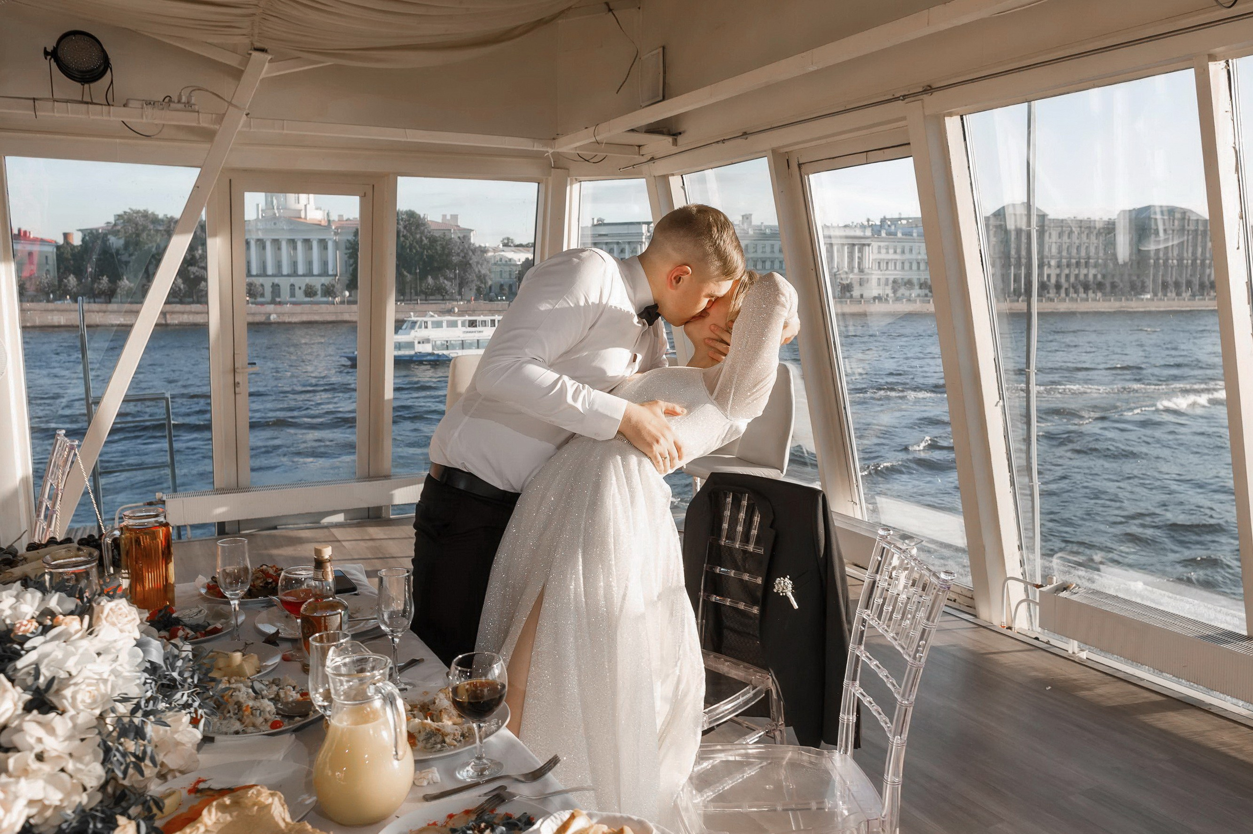 Венчание и свадьба. Свадебный фотограф Игорь Брундасов 8PHOTO на свадьбу венчание загс СПб