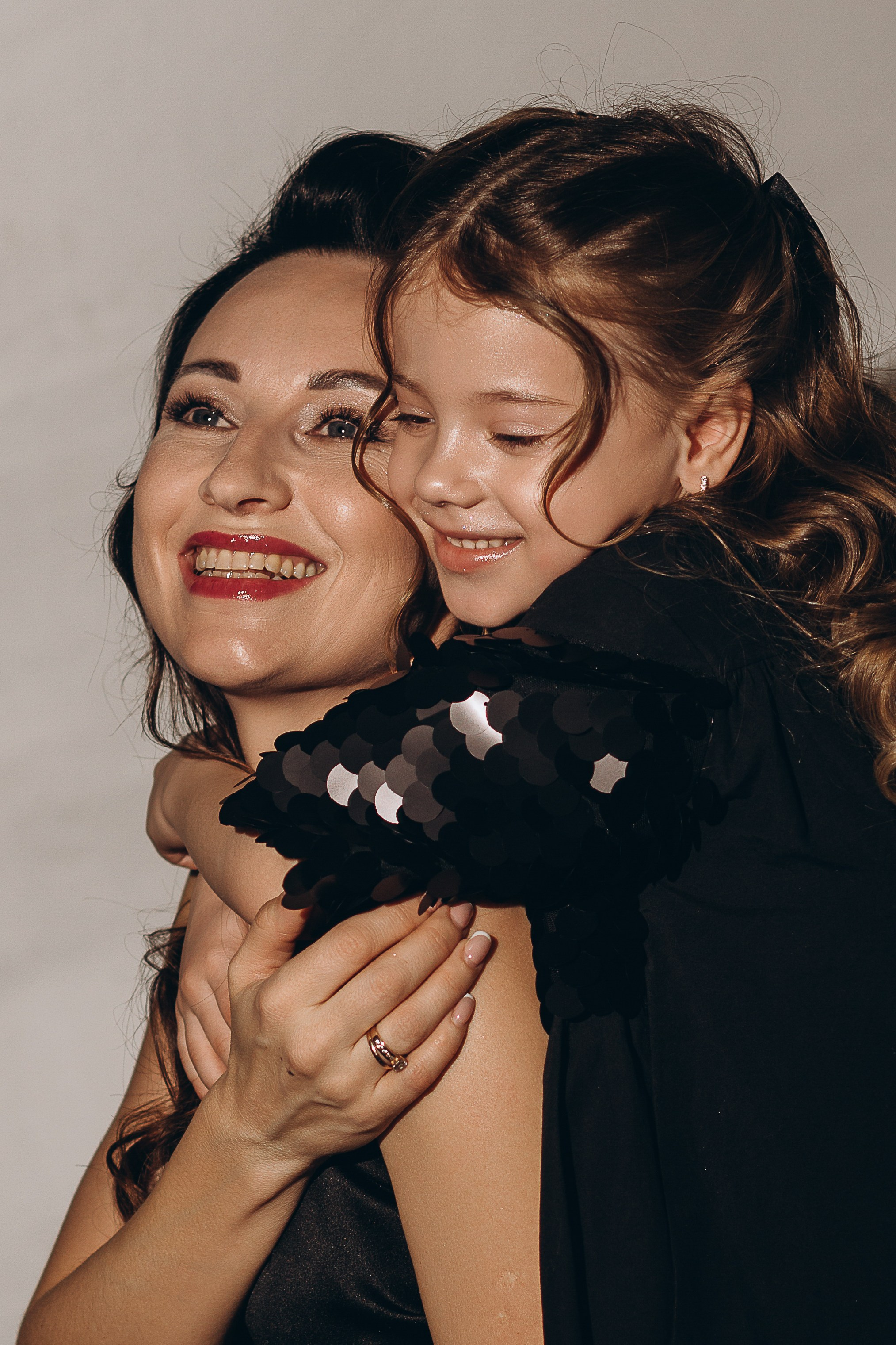 Мама с дочкой. Семейный и детский фотограф в городе Подолск МО Крылова Ирина