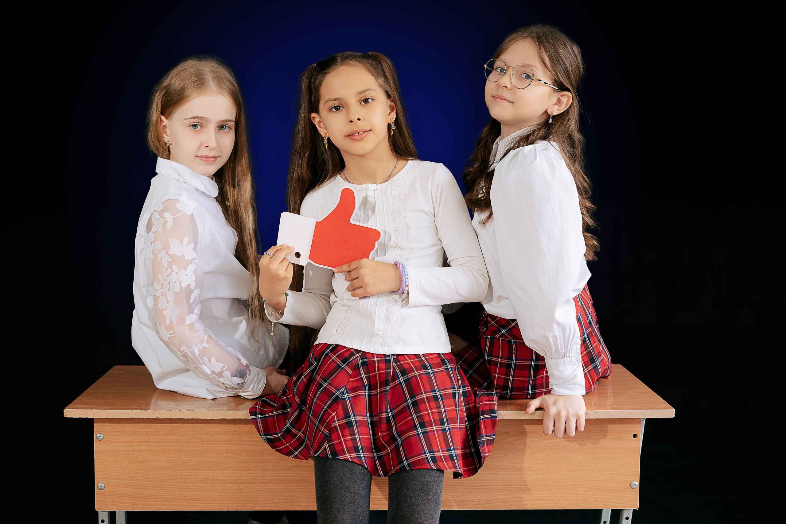 Групповые портреты. Школьный фотограф в Челябинске. Выпускные фотоальбомы