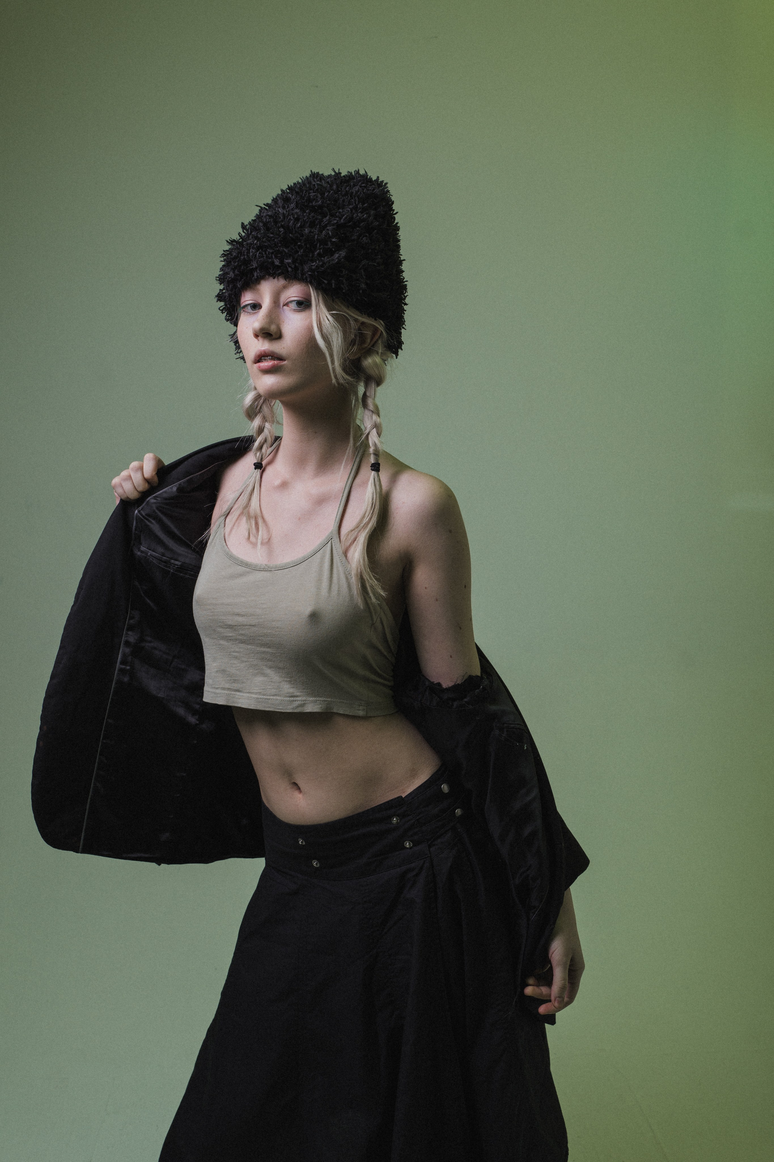 Frimer. F11 production