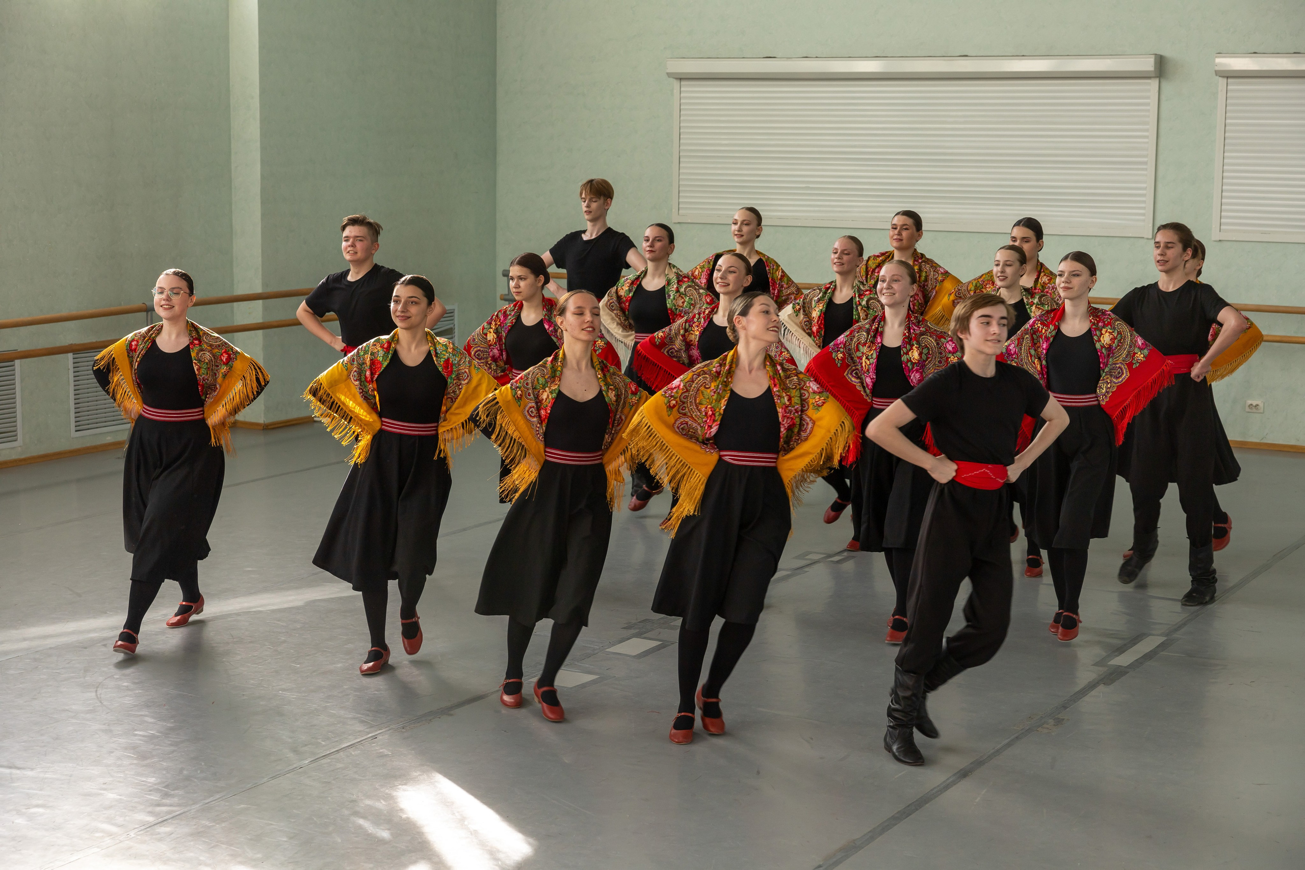 Открытый урок в студии народного танца «Славянский лик». Фотограф в Серпухове Наталья Руденко