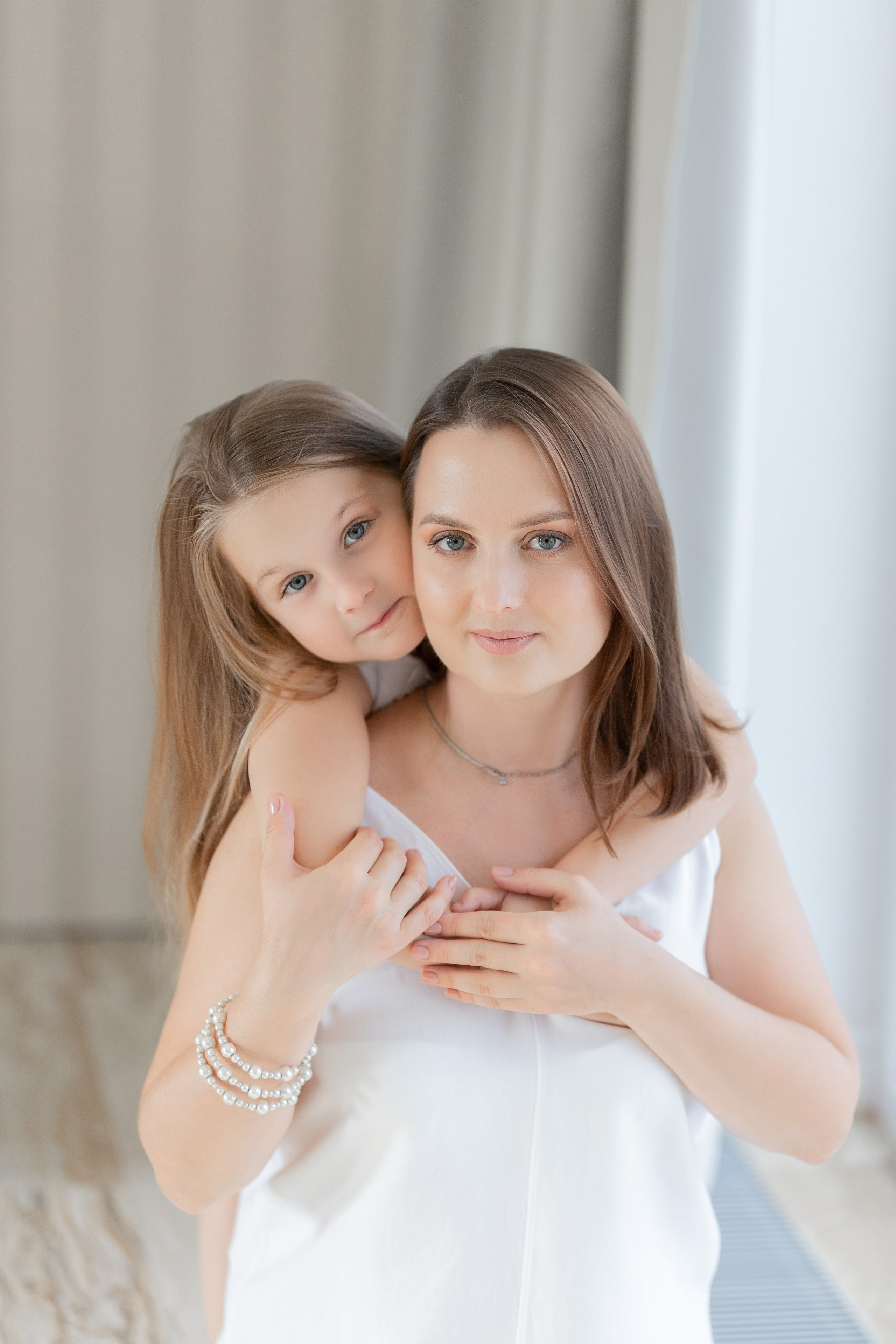 Домашние фотосессии. Свадебный фотограф в Астрахани. Фототуры по Астрахани и в горы Кавказа