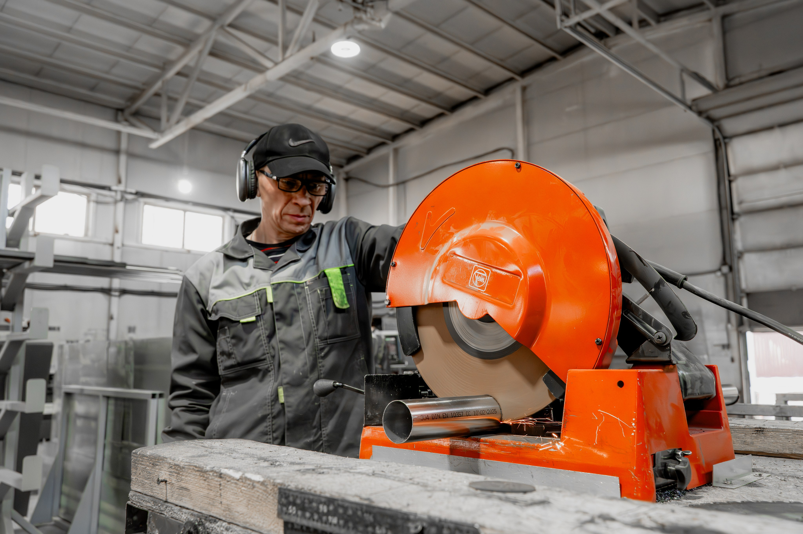 Для производства АВЕРС. Фотограф/видеограф Богдан Голованов