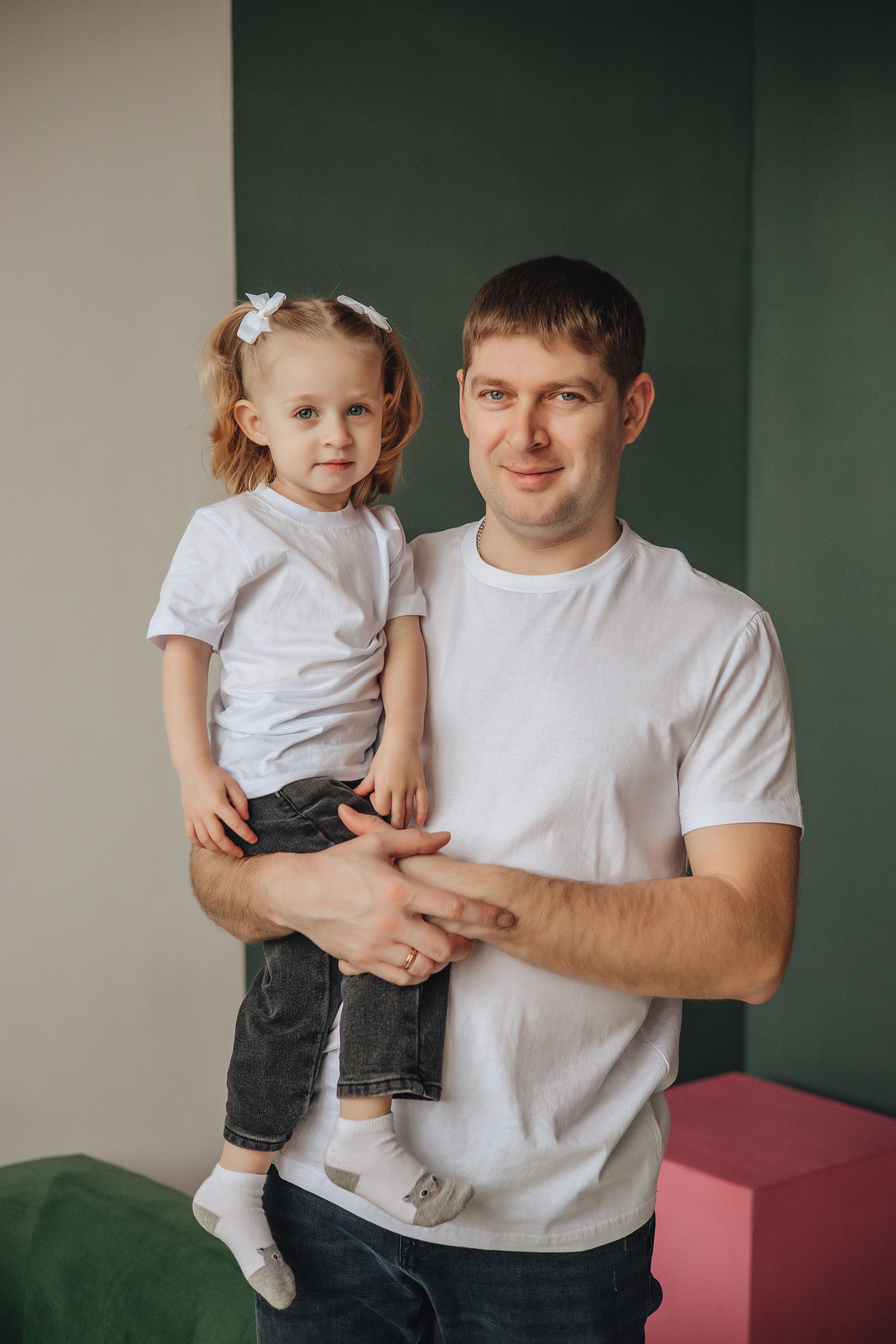 Вика ждет сестренку. Свадебный и семейный фотограф Пушкин Царское Село СПБ Питер Санкт-Петербург и Рязань Ольга Козлова