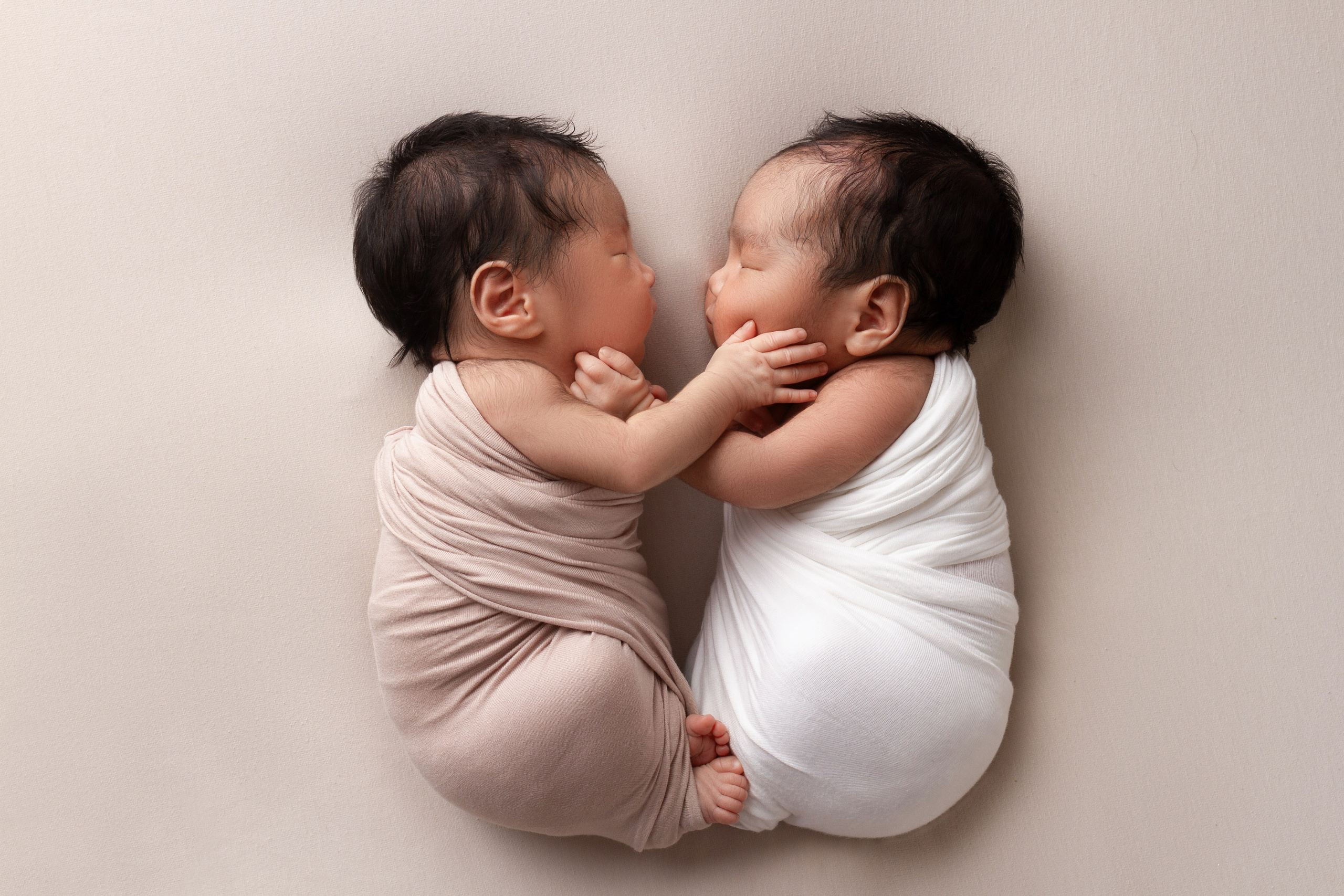 Двойня. Newborn фотограф в Москве — Фотофеи. Съемка новорожденных и детей до года