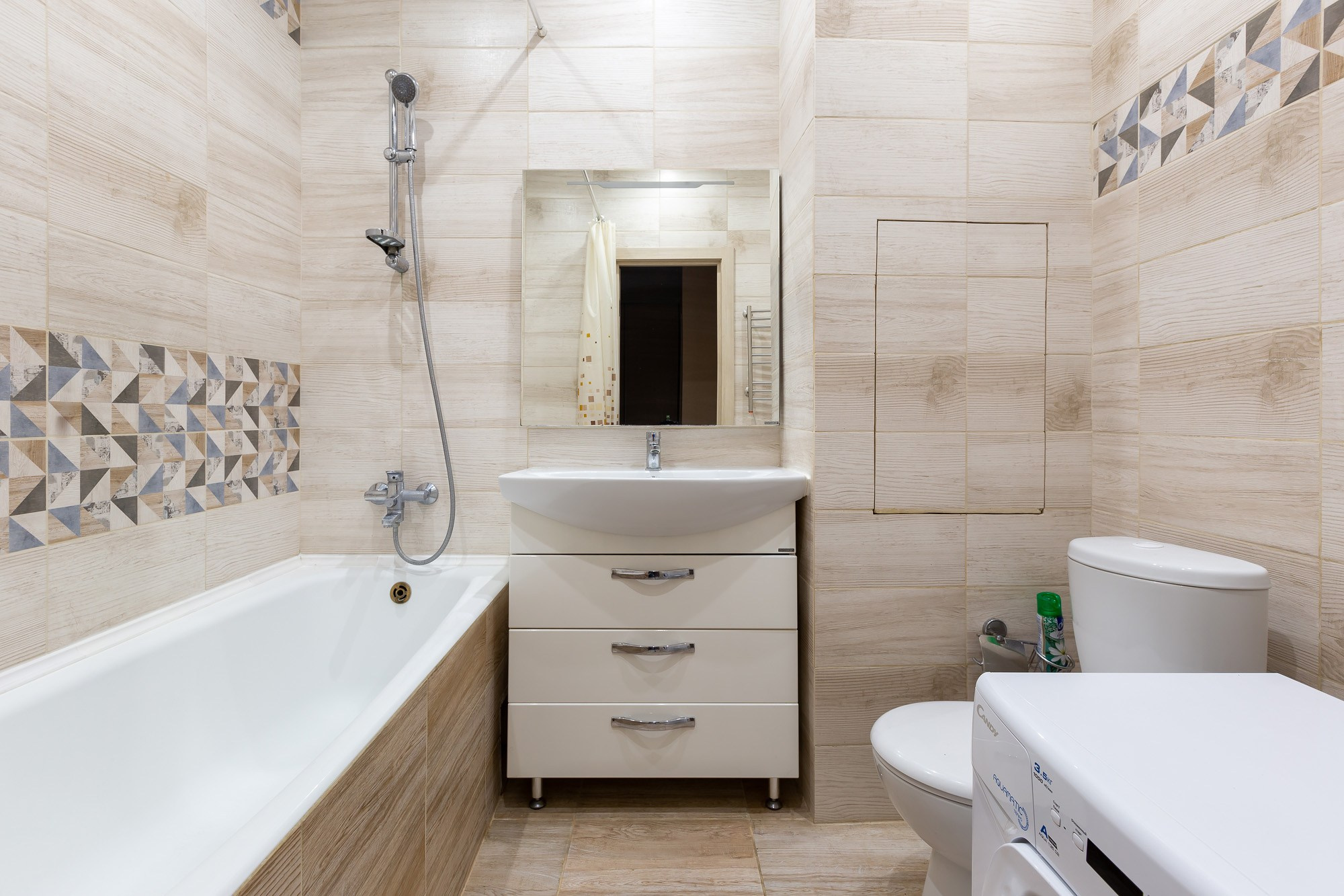 Домодедово. Квартира в теплых тонах на продажу. Интерьерный фотограф в Крыму