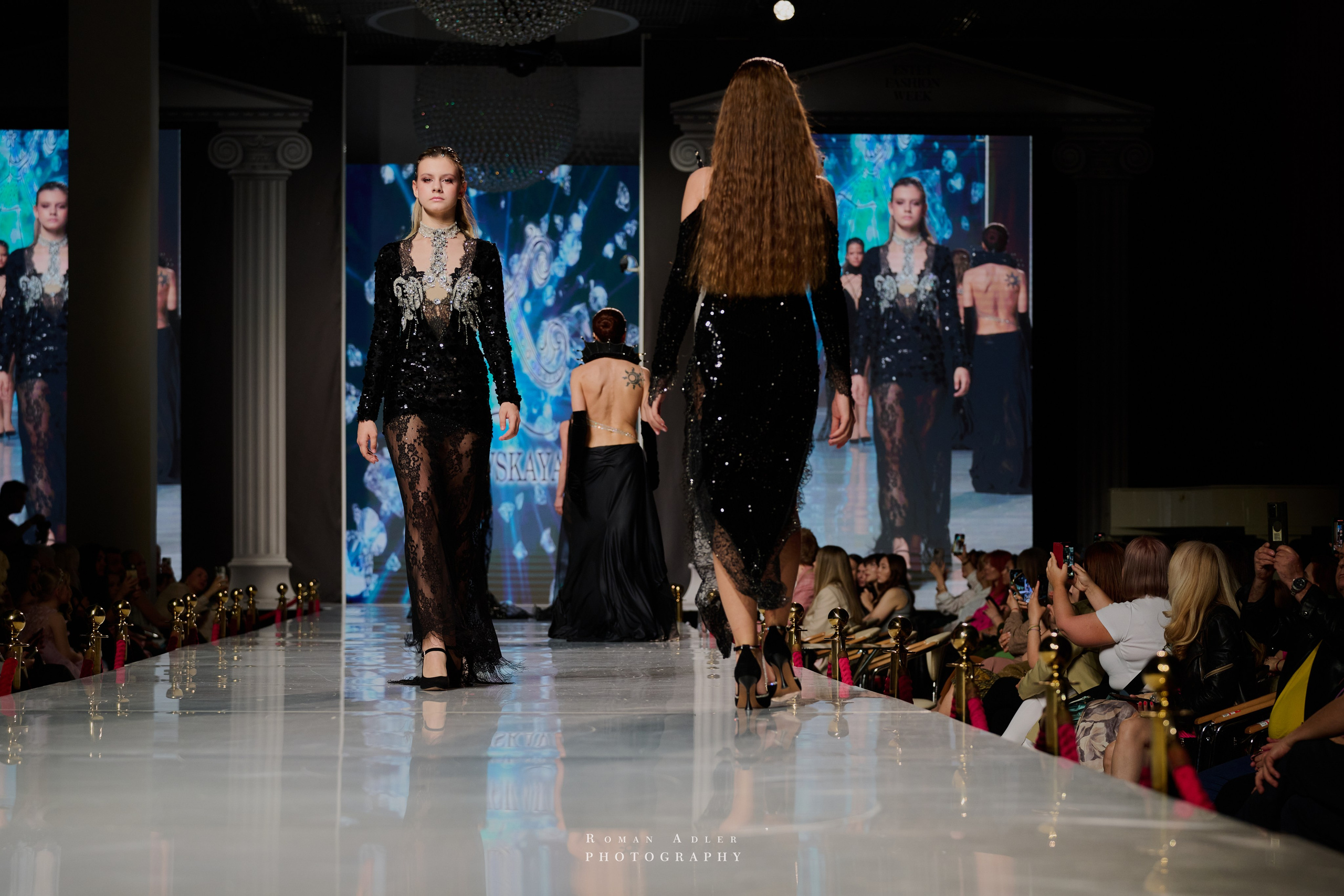 ESTET FASHION WEEK ВЕСНА — 2025. Фотограф Роман Адлер