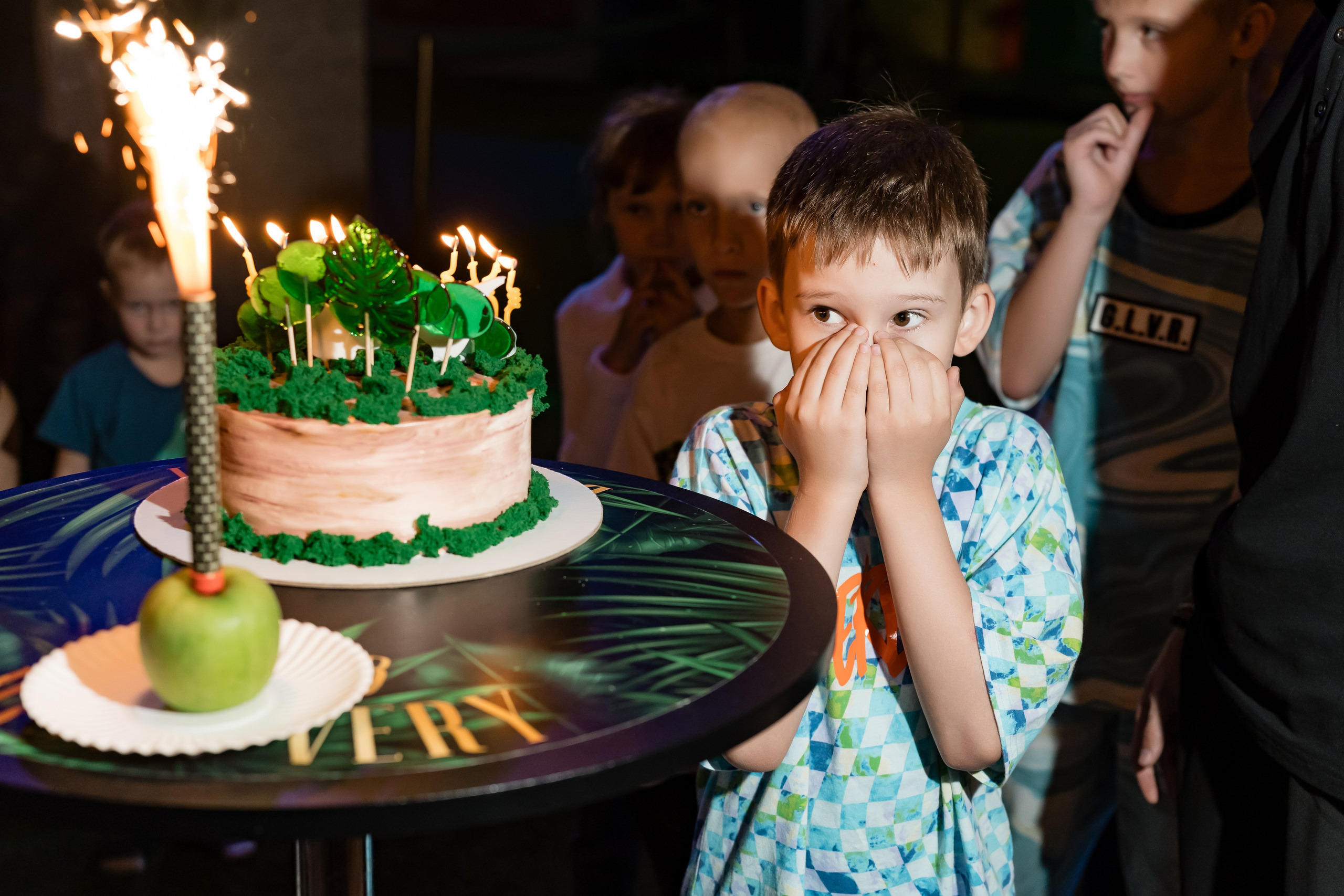 С Днем Рождения, Гена! Остров Discovery