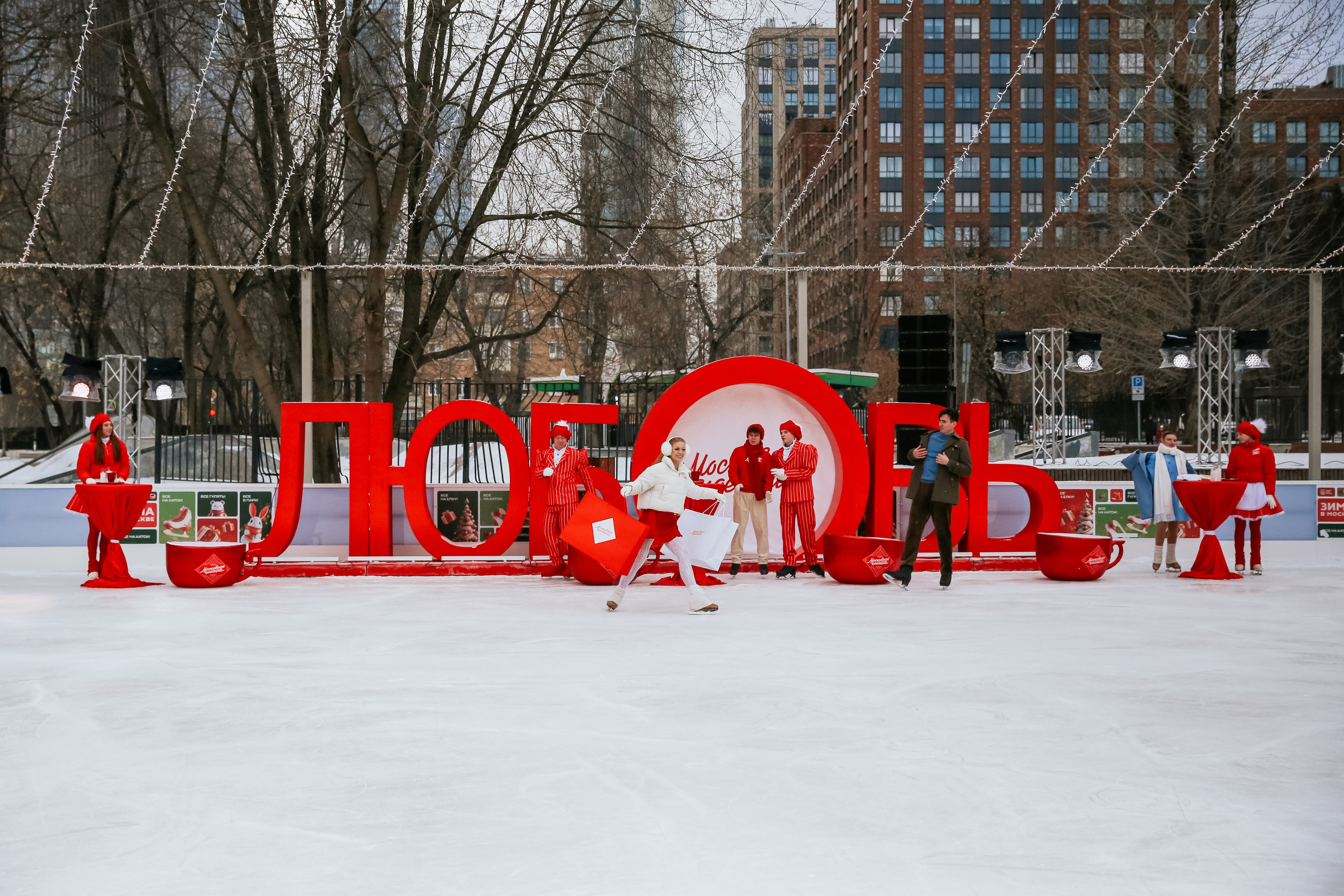 Ледовое шоу Сити каток Московское Чаепитие. Фотограф и видеограф Анна Домашенко