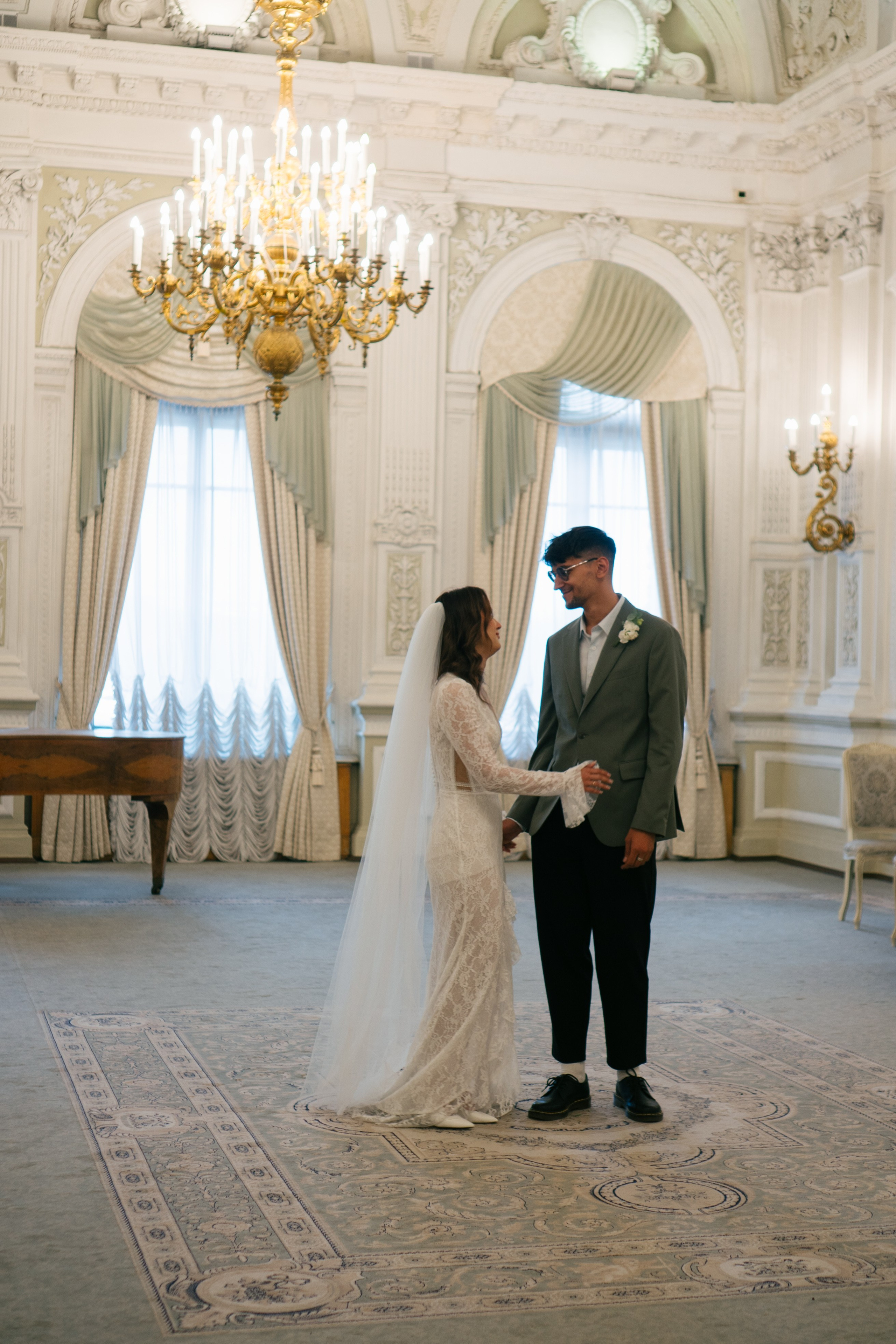 СВАДЕБНАЯ СЬЕМКА В ПЕРВОМ ДВОРЦЕ БРАКОСОЧЕТАНИЯ. Профессиональный фотограф, Санкт-Петербург — Виктория Богомолова