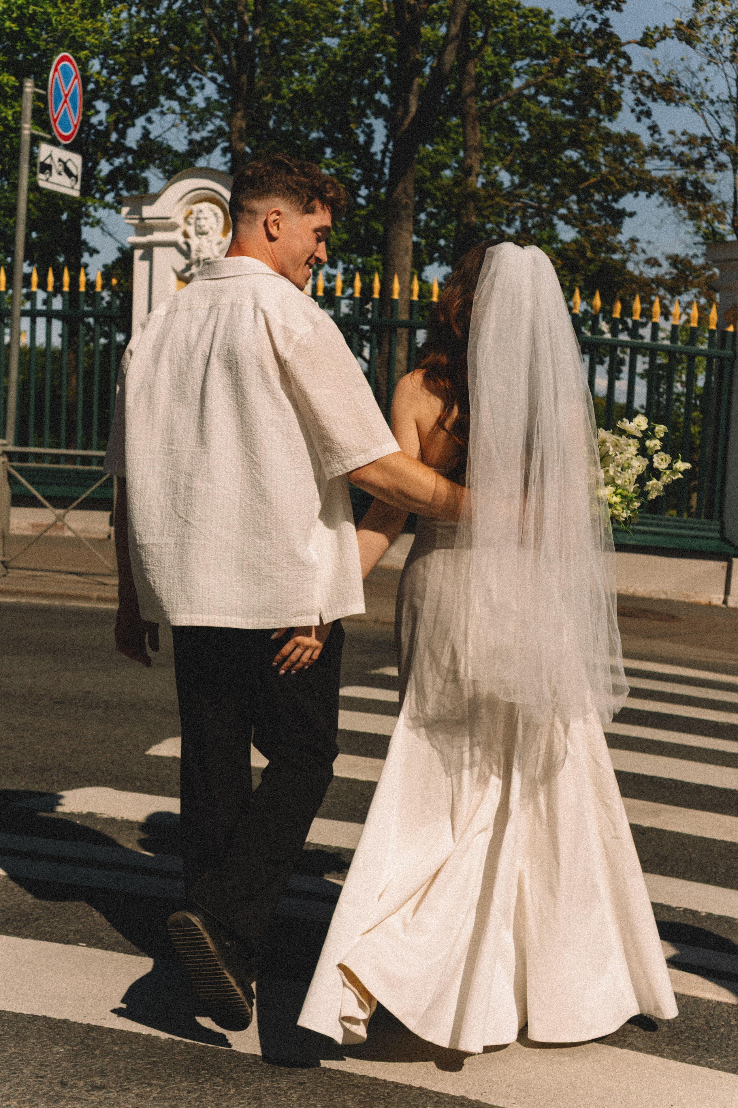 СВАДЕБНАЯ СЬЕМКА В ПЕТЕРГОФЕ И СЬЕМКА РЕПОРТАЖА В ЗАГСЕ ПЕТЕРГОФА. Профессиональный фотограф, Санкт-Петербург — Виктория Богомолова