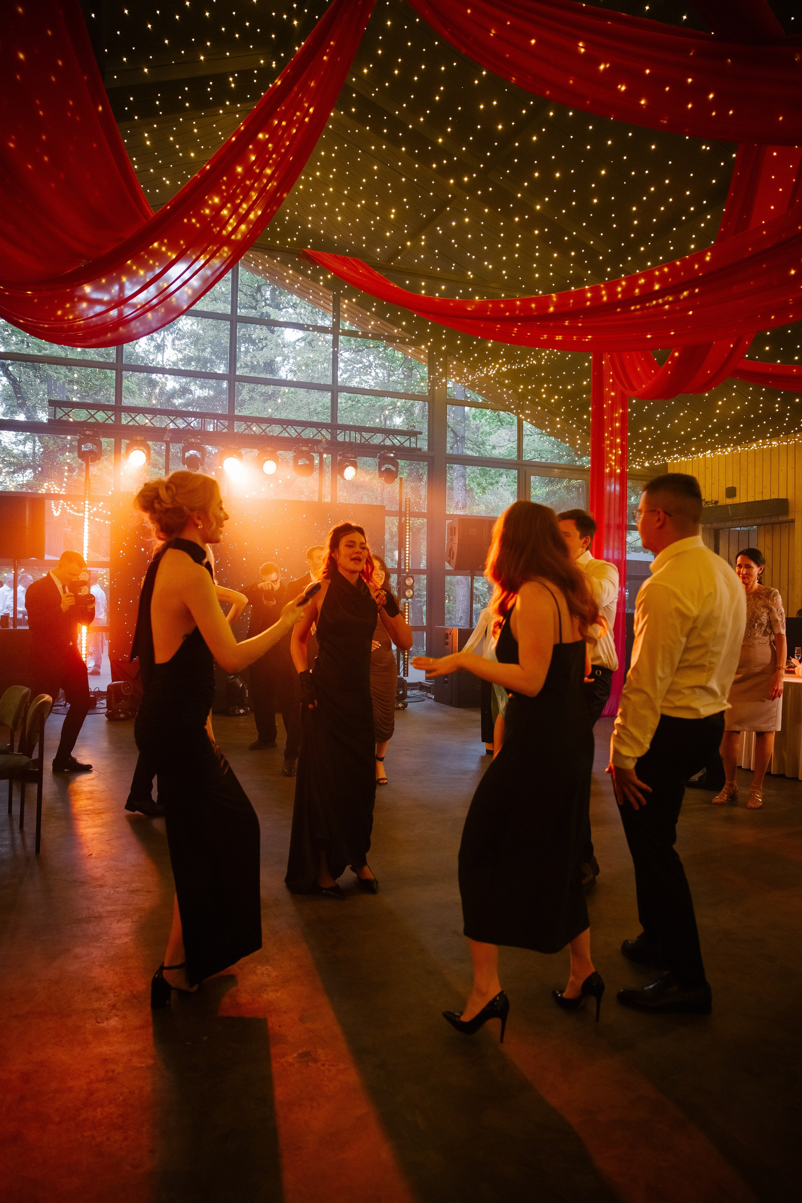 Максим и Александра. Свадебный фотограф Полина Панина