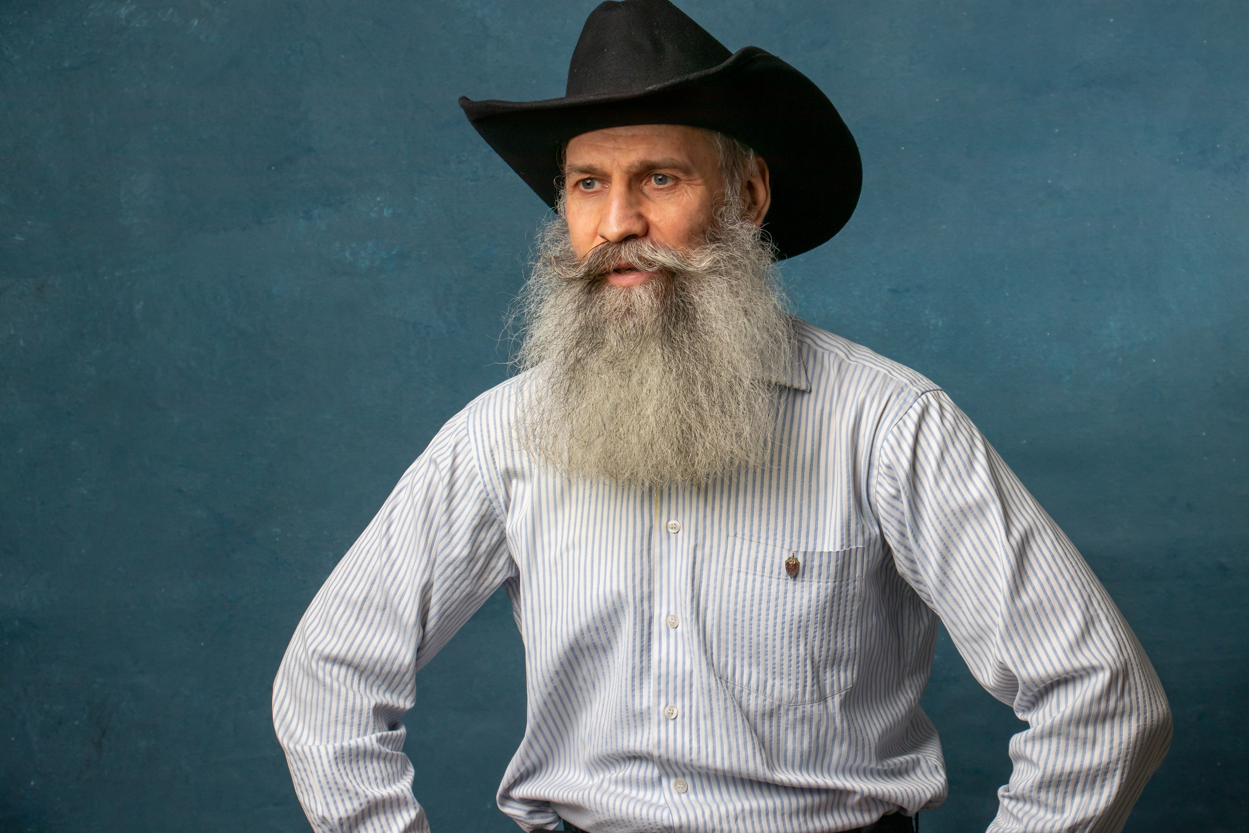 МУЖСКОЙ ПОРТРЕТ. Фотограф Владимир Роля