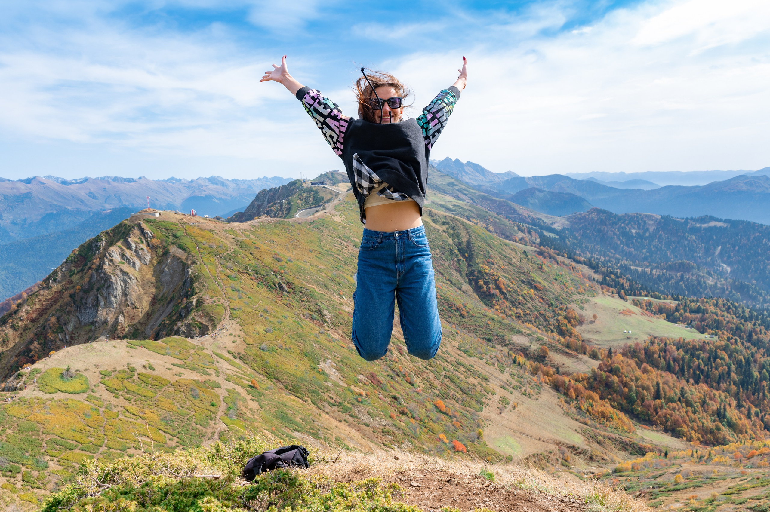 Хайкинг по трем курортам Красной Поляны 2022. Репортажный фотограф в Красной Поляне и Сочи Павлюченко Екатерина