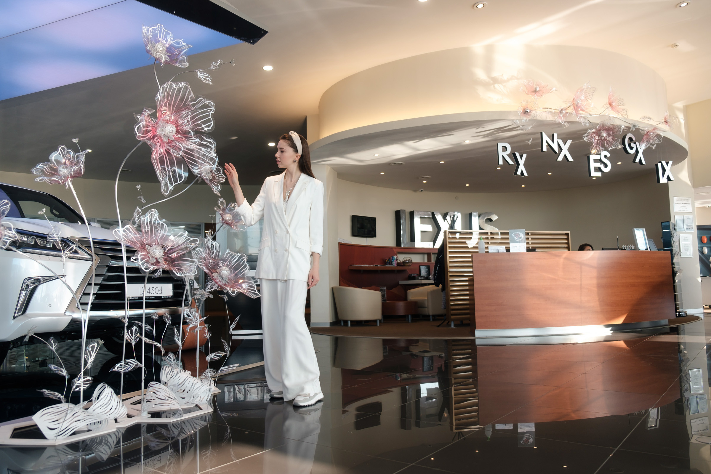 Салон Lexus — декор LOOK in DEKOR. Репортаж — Бэки — Портреты. Москва, СПб. Алексей Назаров