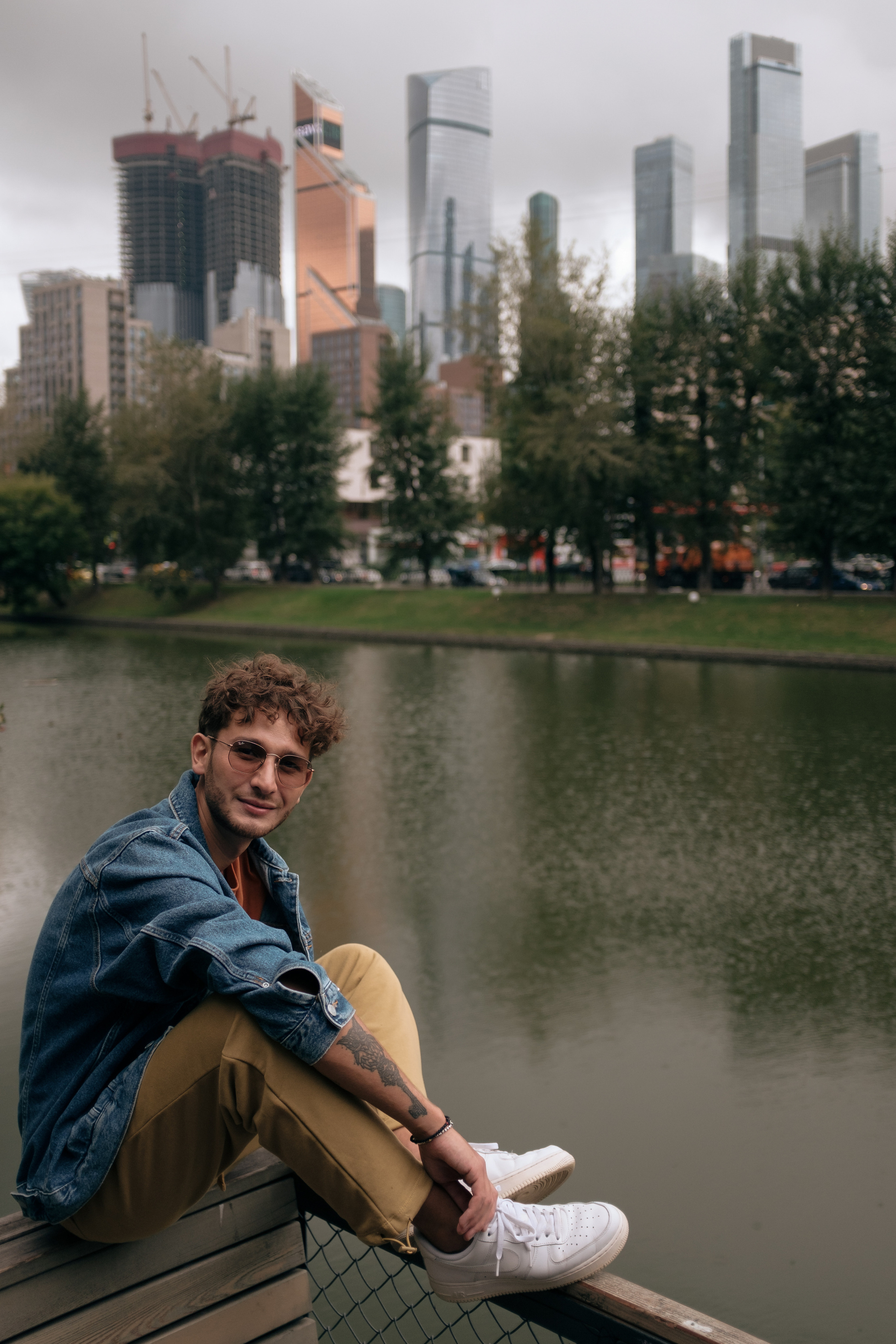 Максим. Репортаж — Бэки — Портреты. Москва, СПб. Алексей Назаров