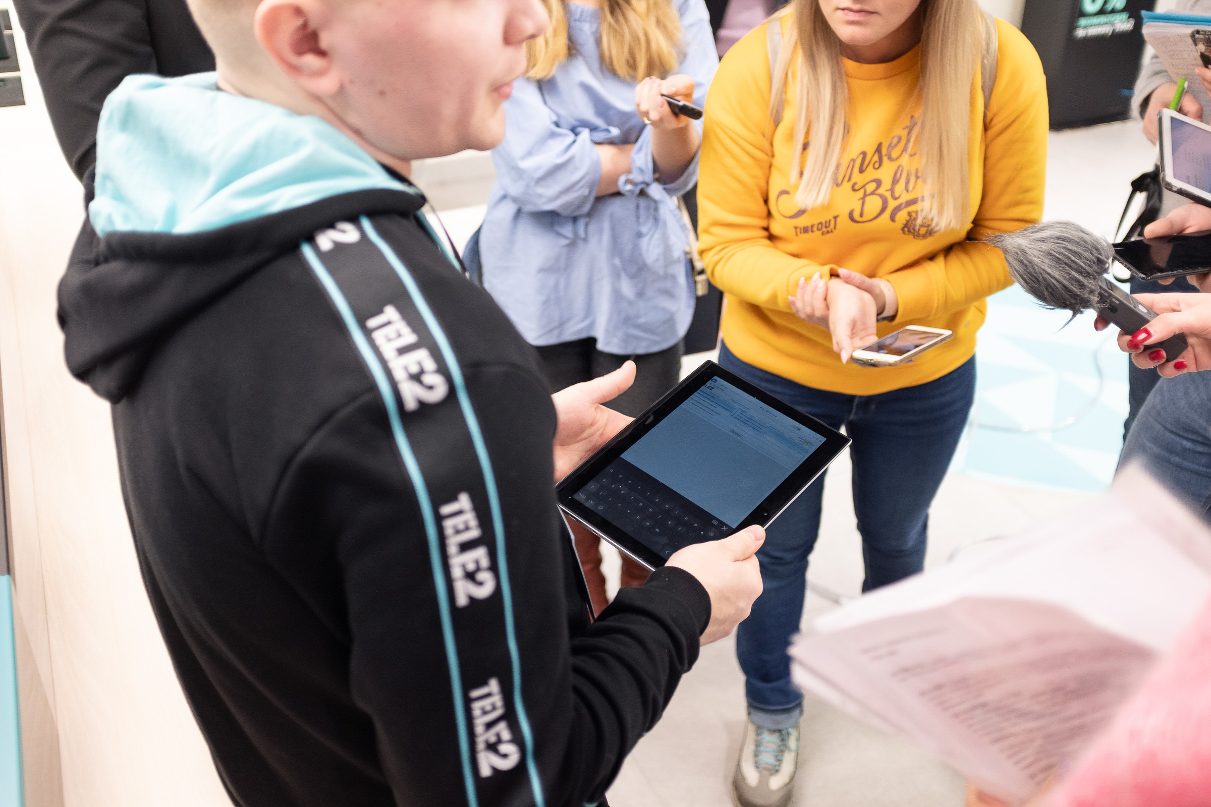 Открытие салона Tele2. Репортаж — Бэки — Портреты. Москва, СПб. Алексей Назаров