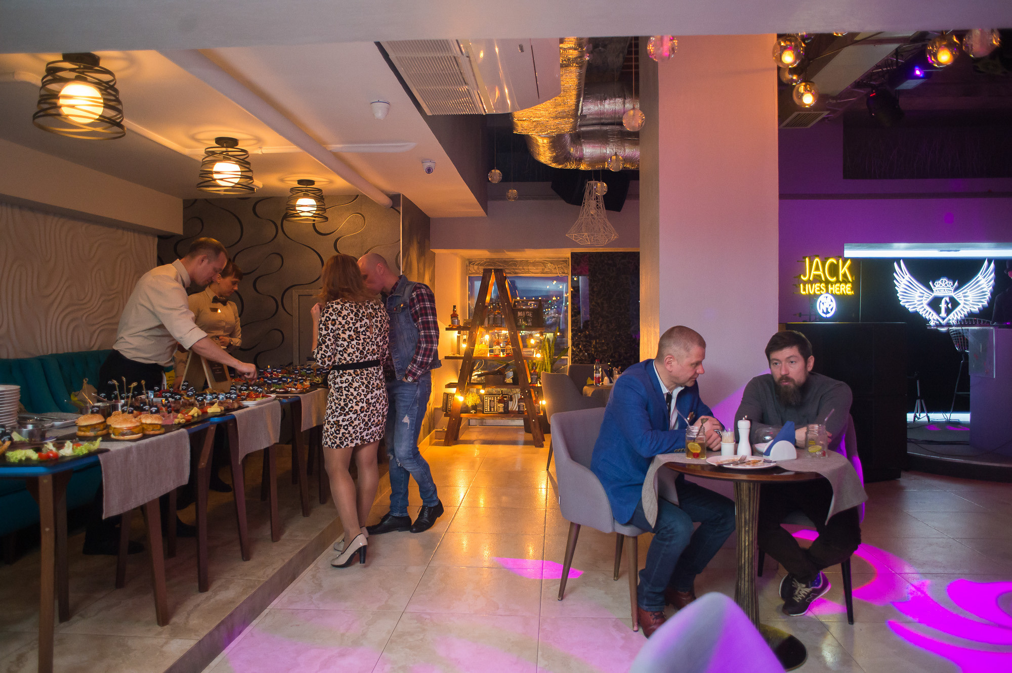 Brown-Forman Roadshow. Репортаж — Бэки — Портреты. Москва, СПб. Алексей Назаров