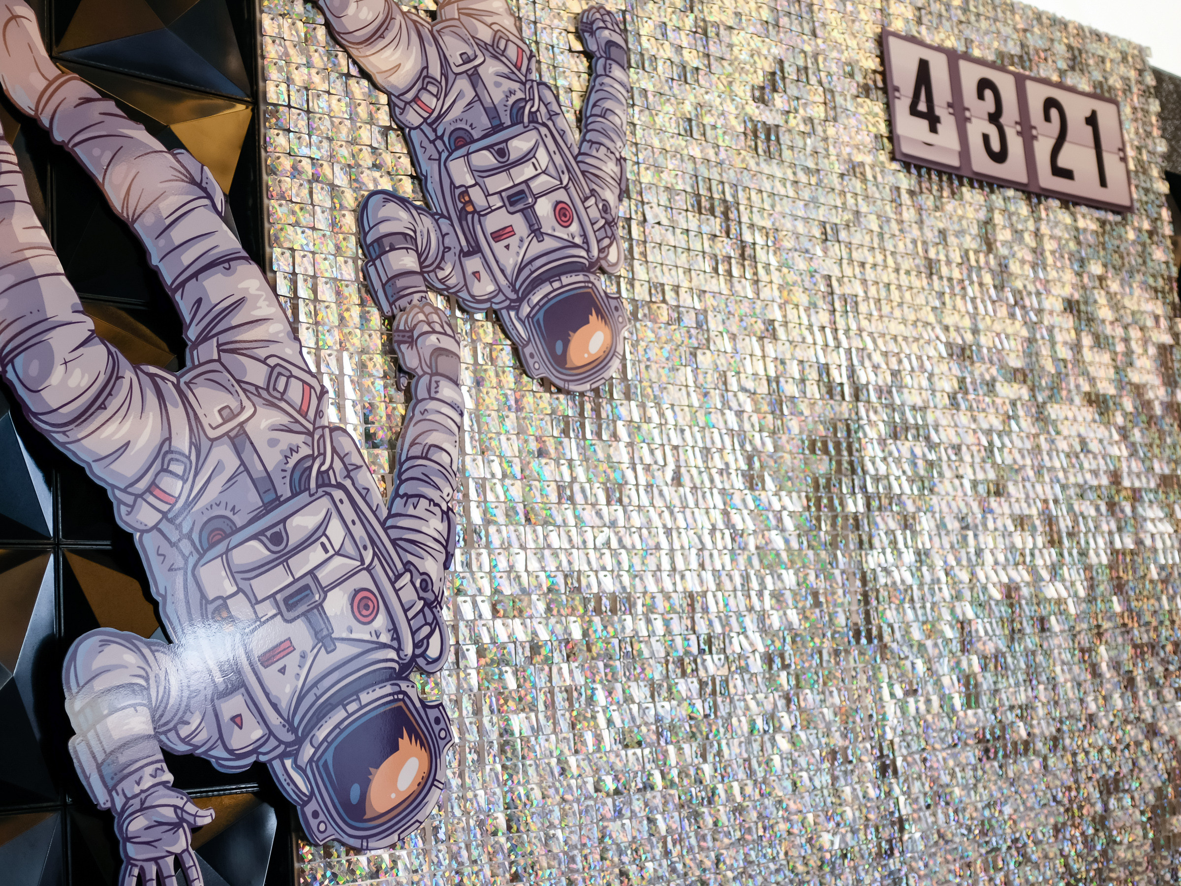 Space Wedding — декор LOOK in DEKOR. Репортаж — Бэки — Портреты. Москва, СПб. Алексей Назаров