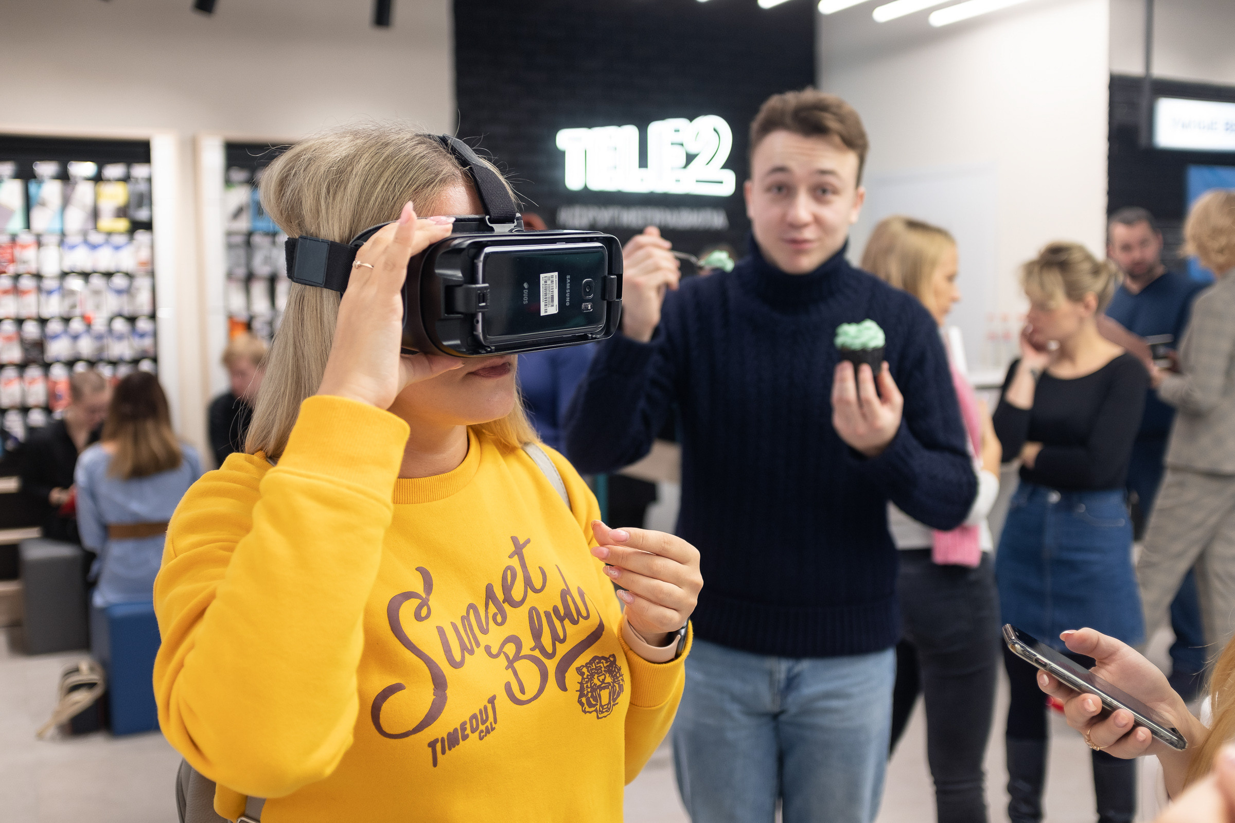 Открытие салона Tele2. Репортаж — Бэки — Портреты. Москва, СПб. Алексей Назаров