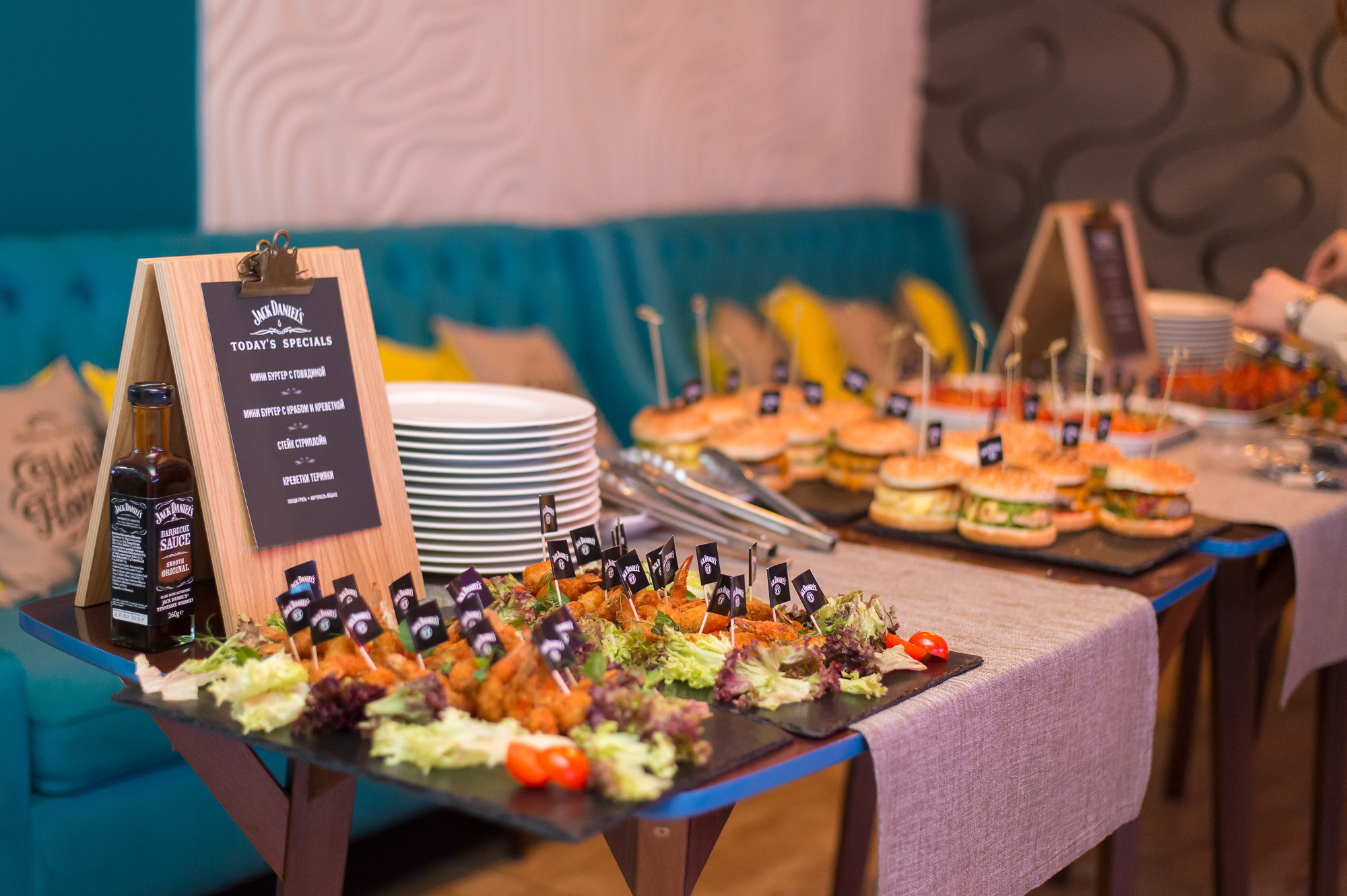 Brown-Forman Roadshow. Репортаж — Бэки — Портреты. Москва, СПб. Алексей Назаров