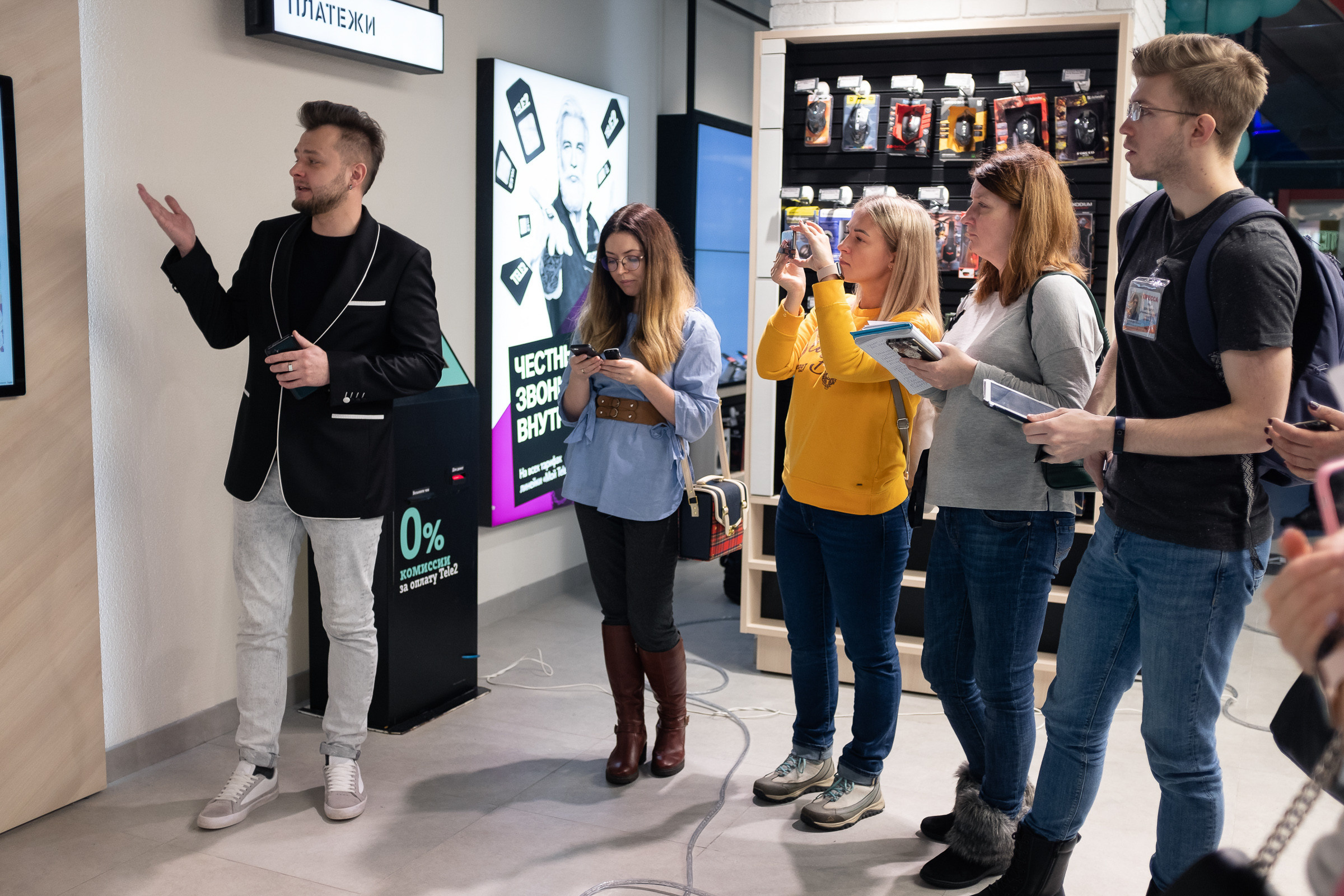 Открытие салона Tele2. Репортаж — Бэки — Портреты. Москва, СПб. Алексей Назаров