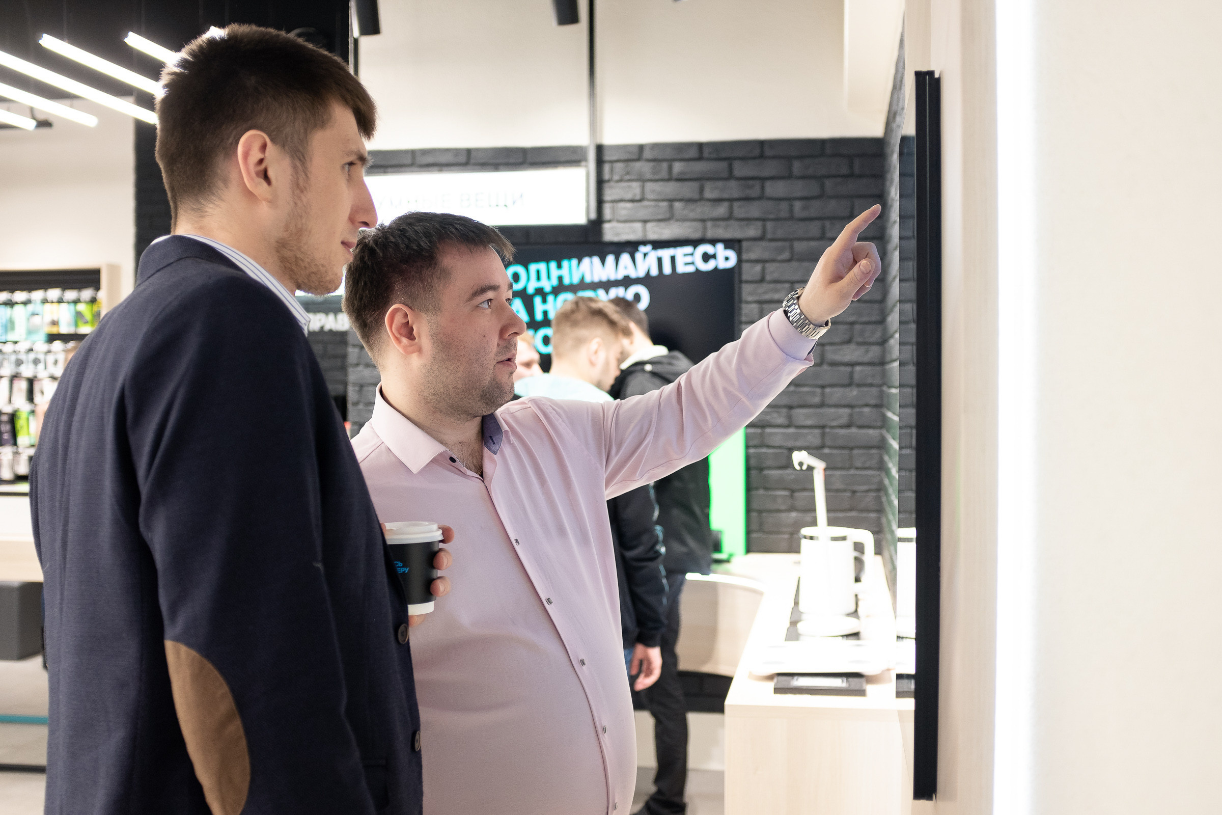 Открытие салона Tele2. Репортаж — Бэки — Портреты. Москва, СПб. Алексей Назаров