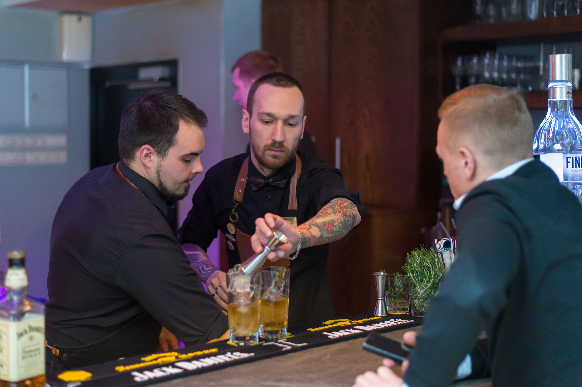 Brown-Forman Roadshow. Репортаж — Бэки — Портреты. Москва, СПб. Алексей Назаров