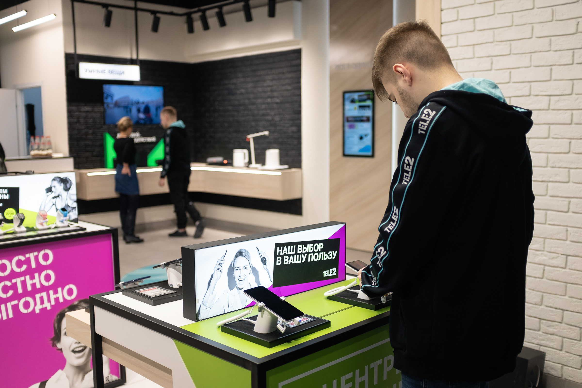 Открытие салона Tele2. Репортаж — Бэки — Портреты. Москва, СПб. Алексей Назаров