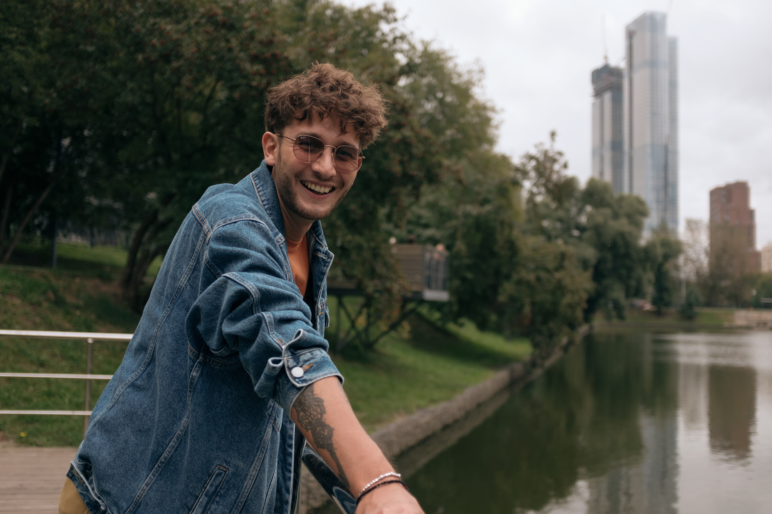 Максим. Репортаж — Бэки — Портреты. Москва, СПб. Алексей Назаров