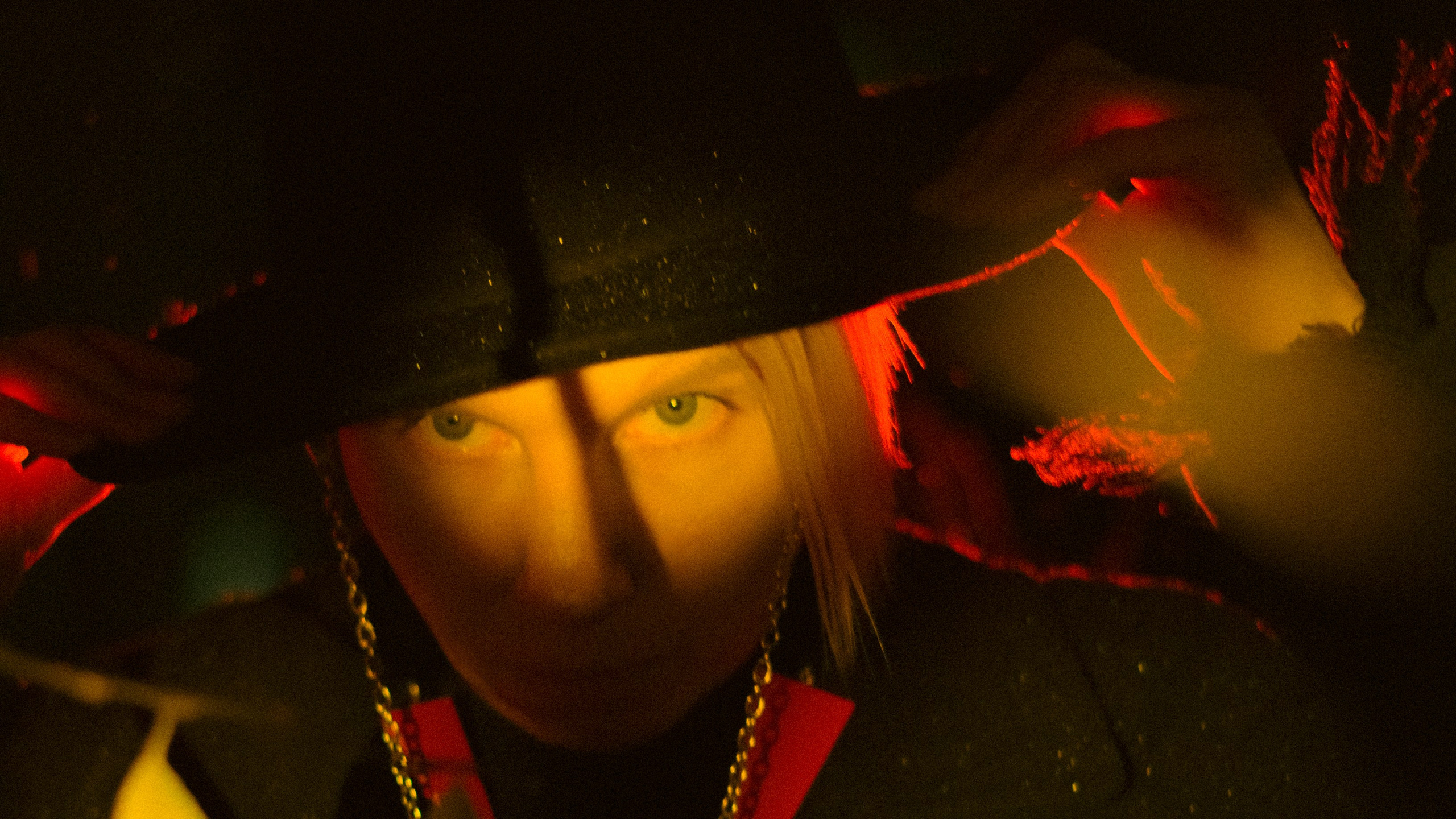 Саша. Просто свет