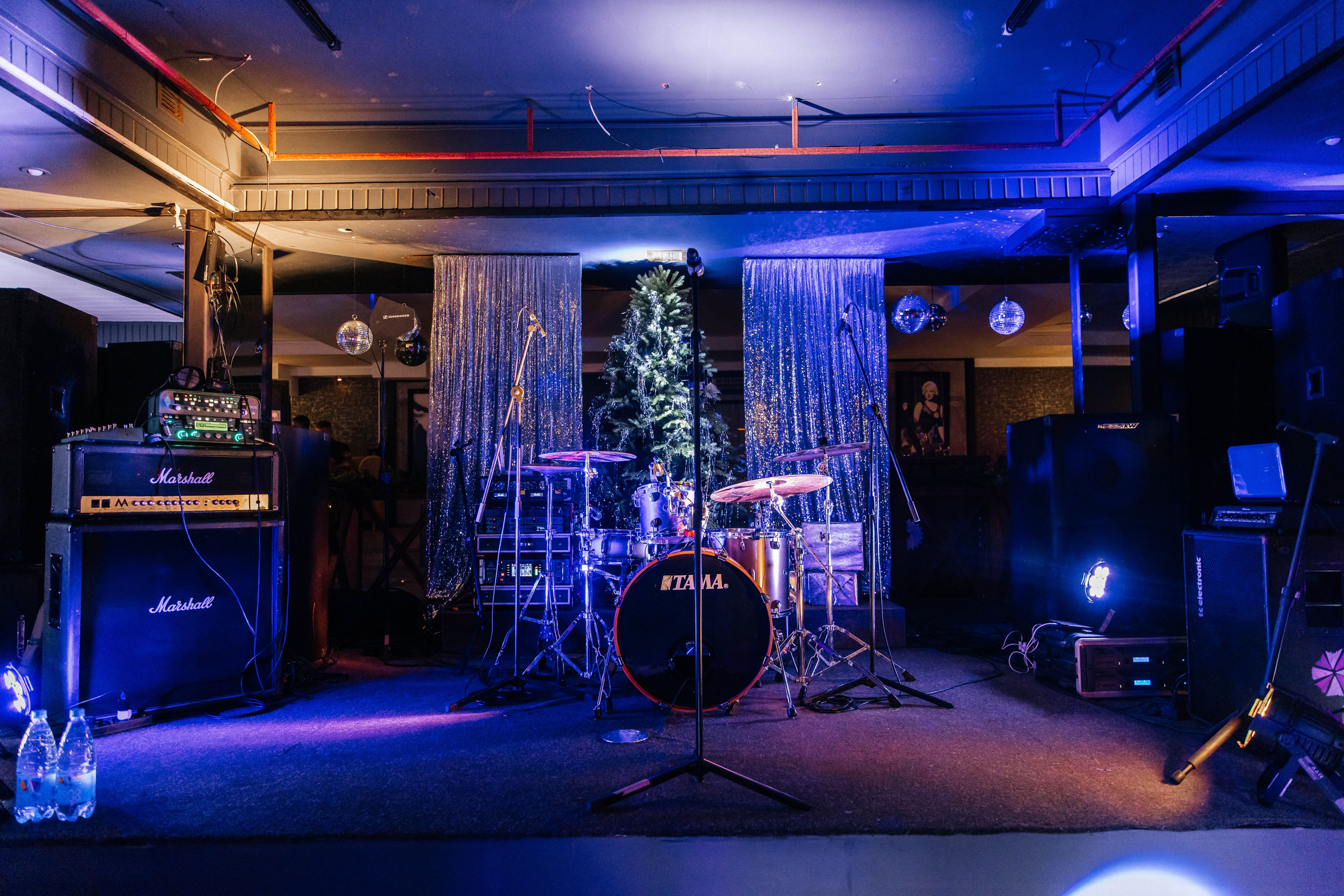 NZMU. Maxim Tsoy Photography