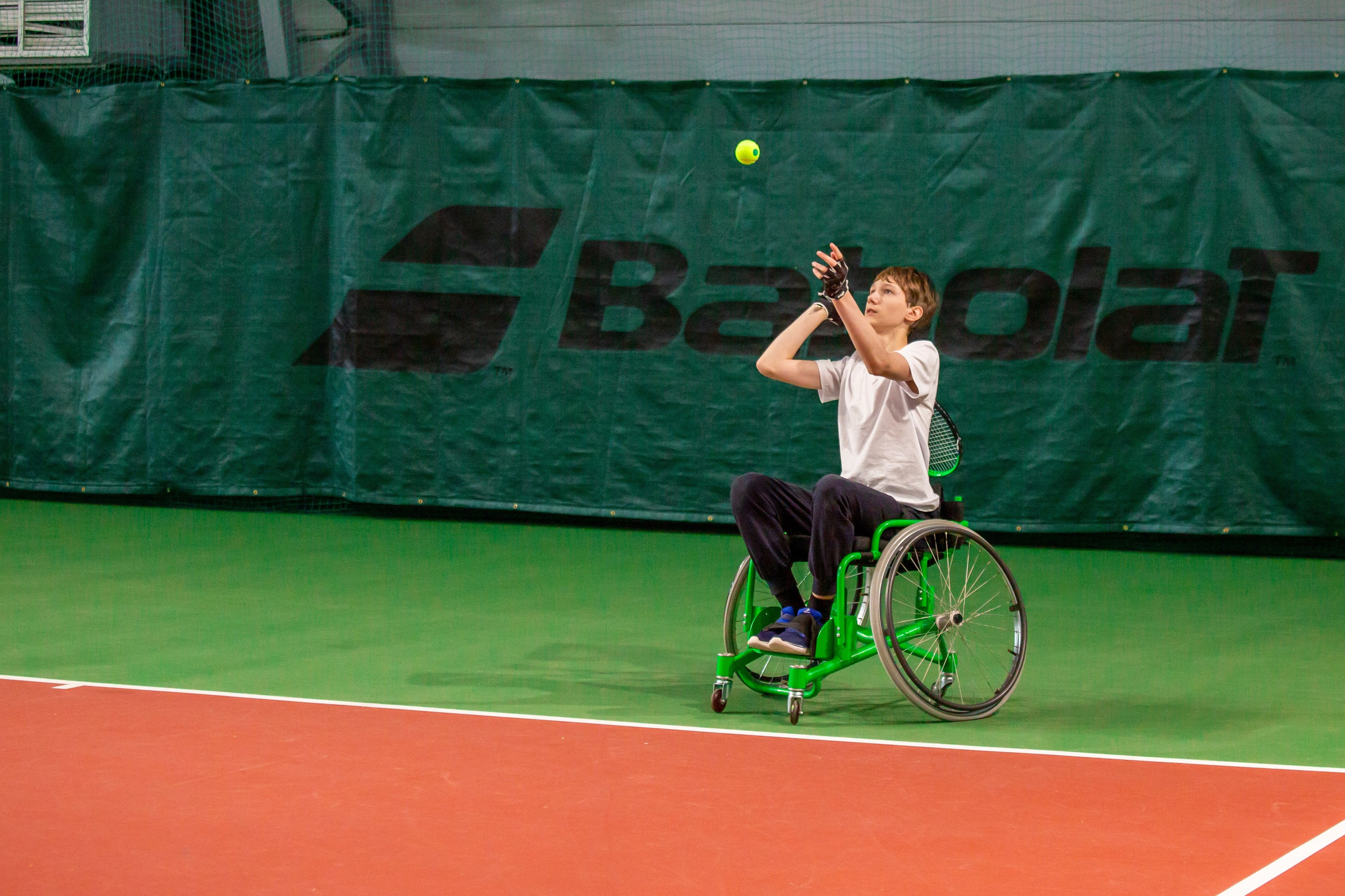 Турнир по теннису на колясках. Репортажный, семейный, свадебный, портретный фотограф