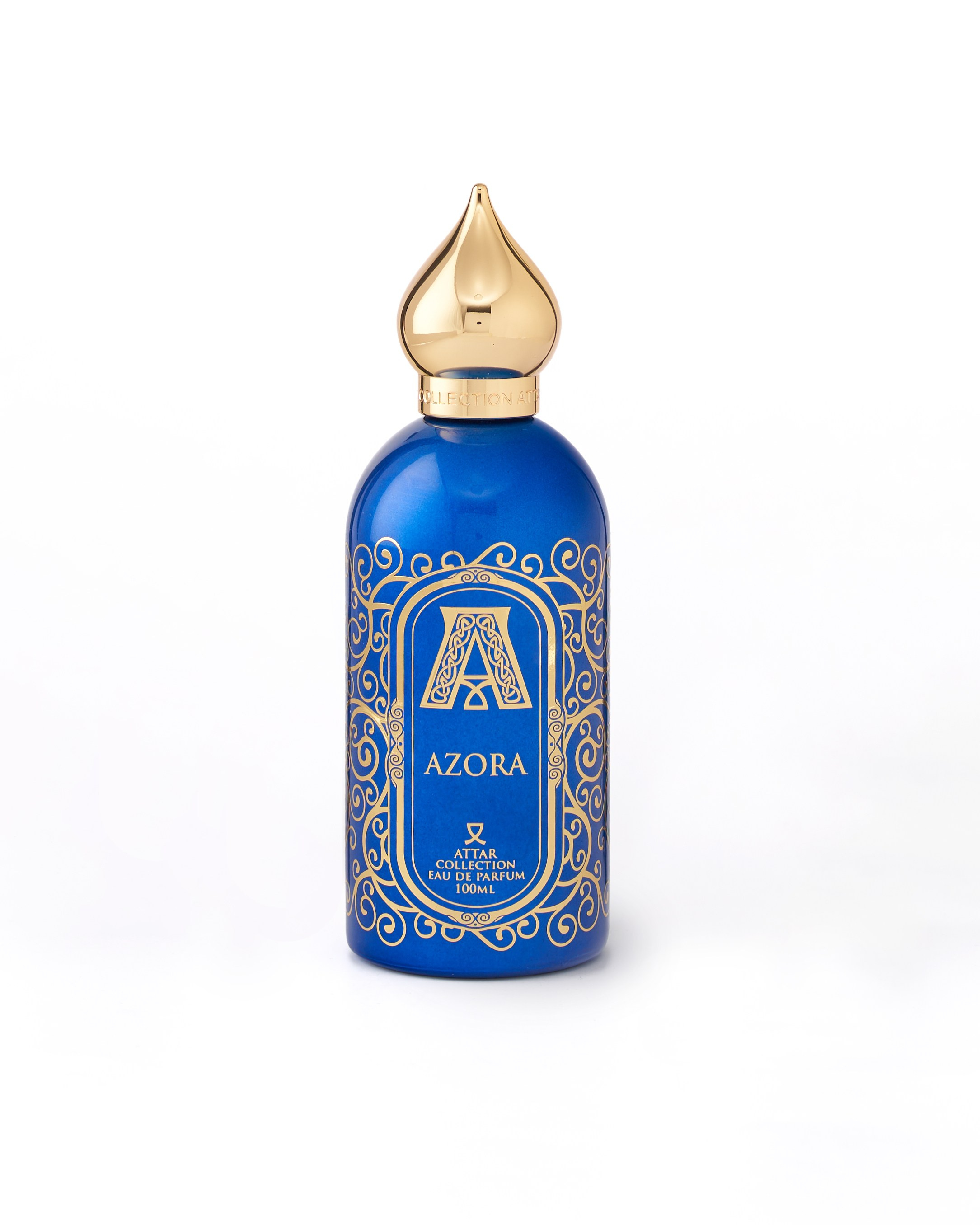 съемка парфюмерии на белом фоне