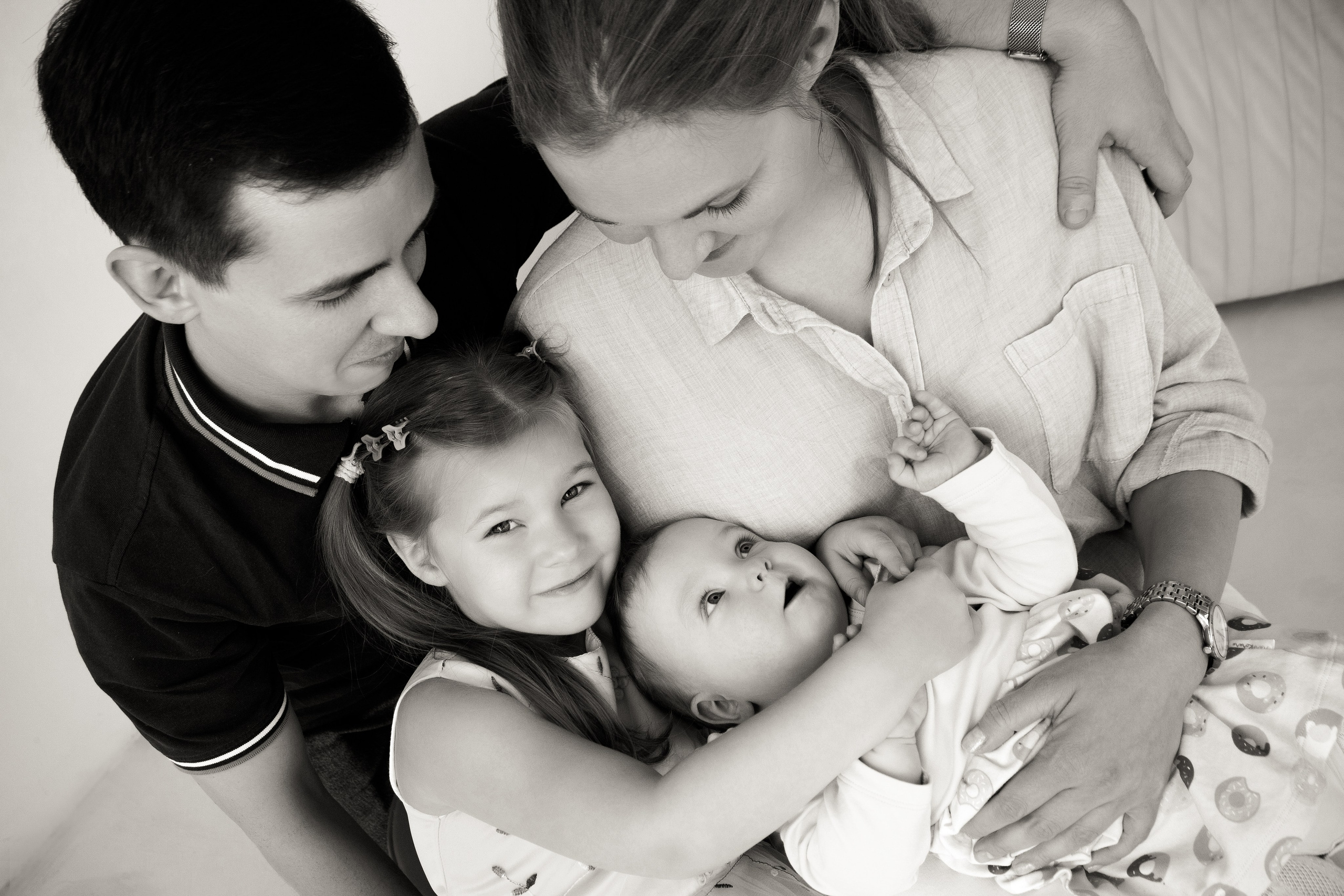 Семейная фотосессия в студии One take studio VANILLA. Свадебный и семейный фотограф в Москве и Подмосковье Лариса Козлова