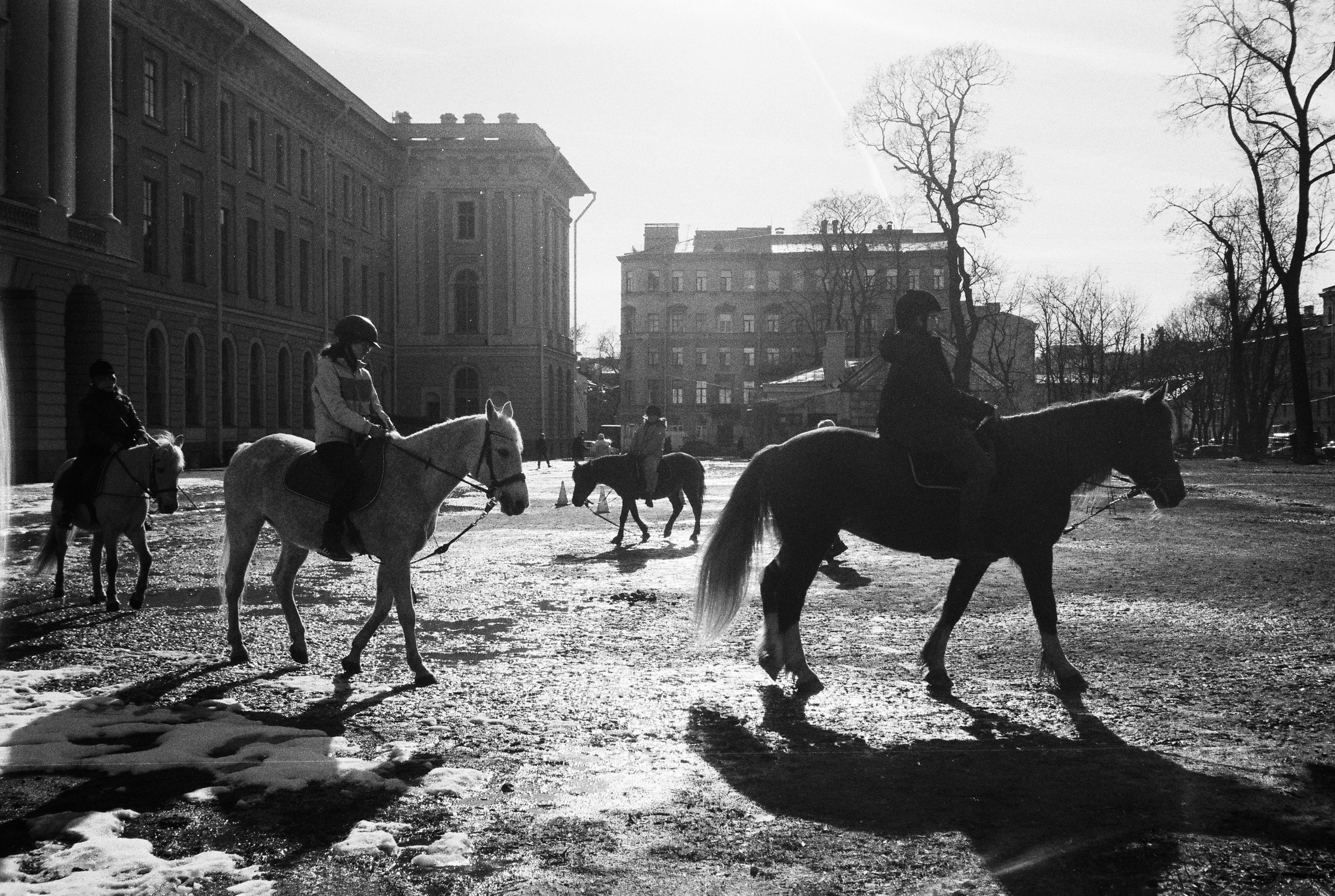 Фотографии черно-белые. Свадебный и семейный пленочный фотограф в Петербурге Истомина Ирина