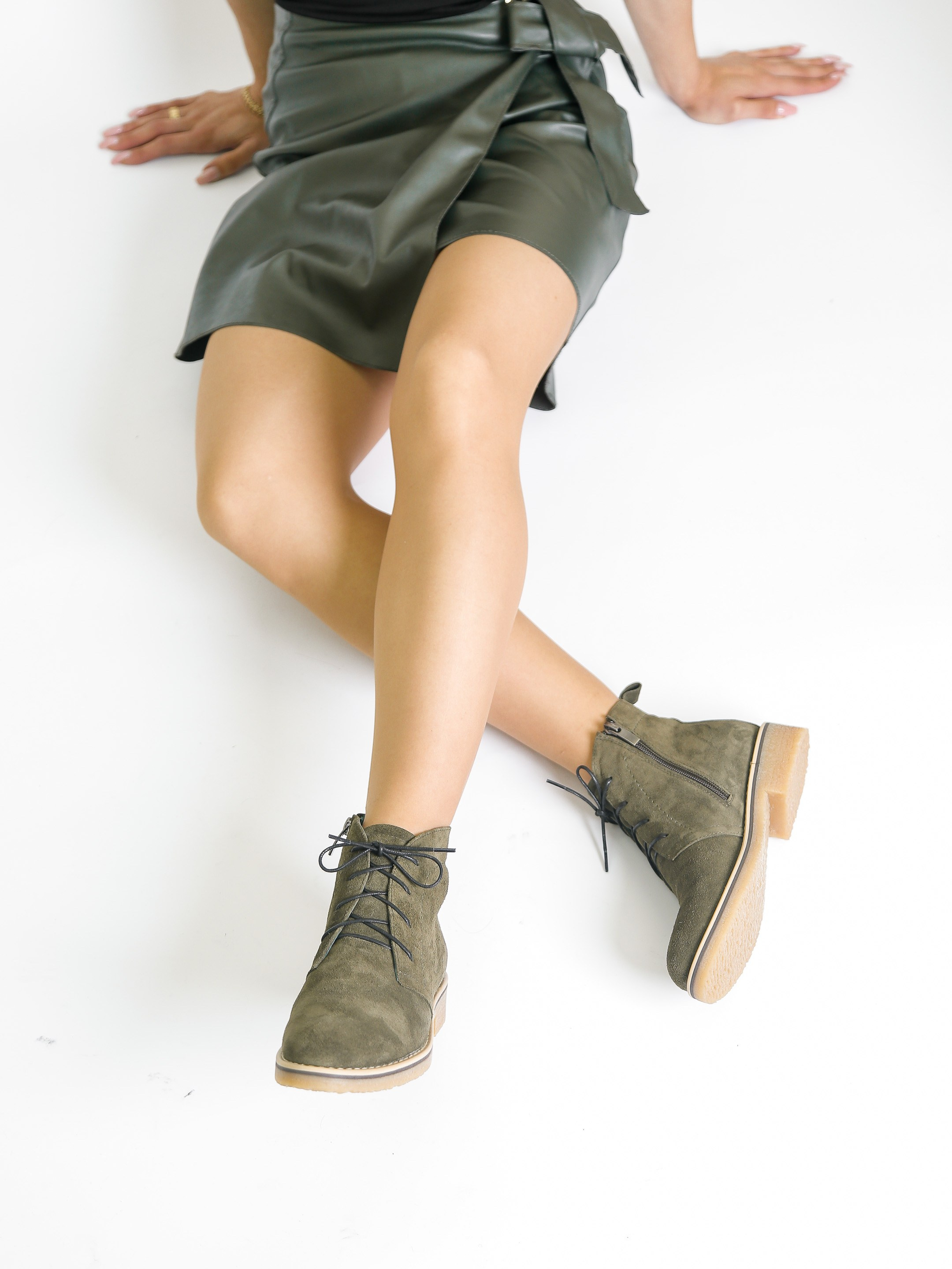 WB Обувь Suil. Свадебный Фотограф в Москве Гор Магтагян