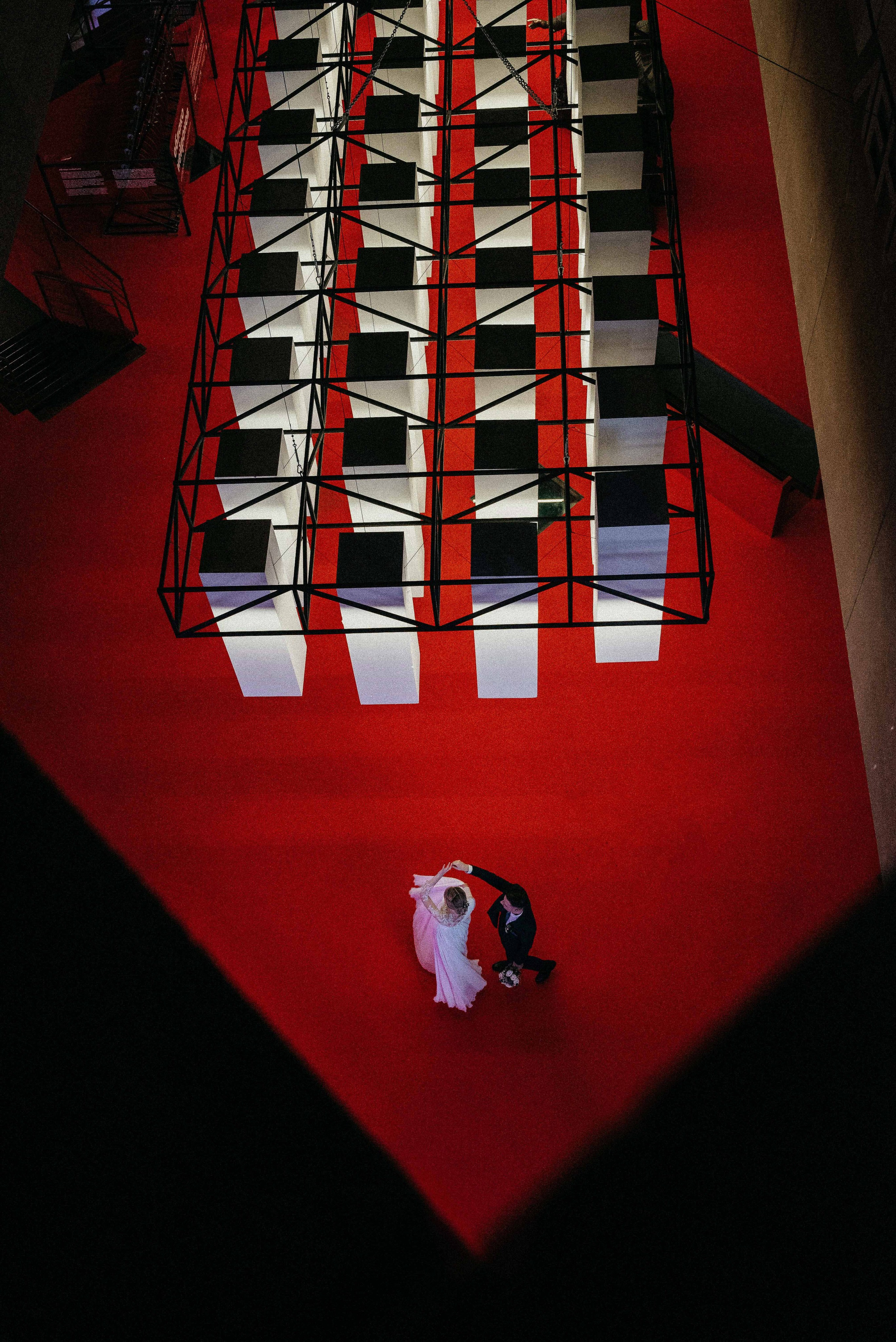 Артем и Галя. Тамара Власова