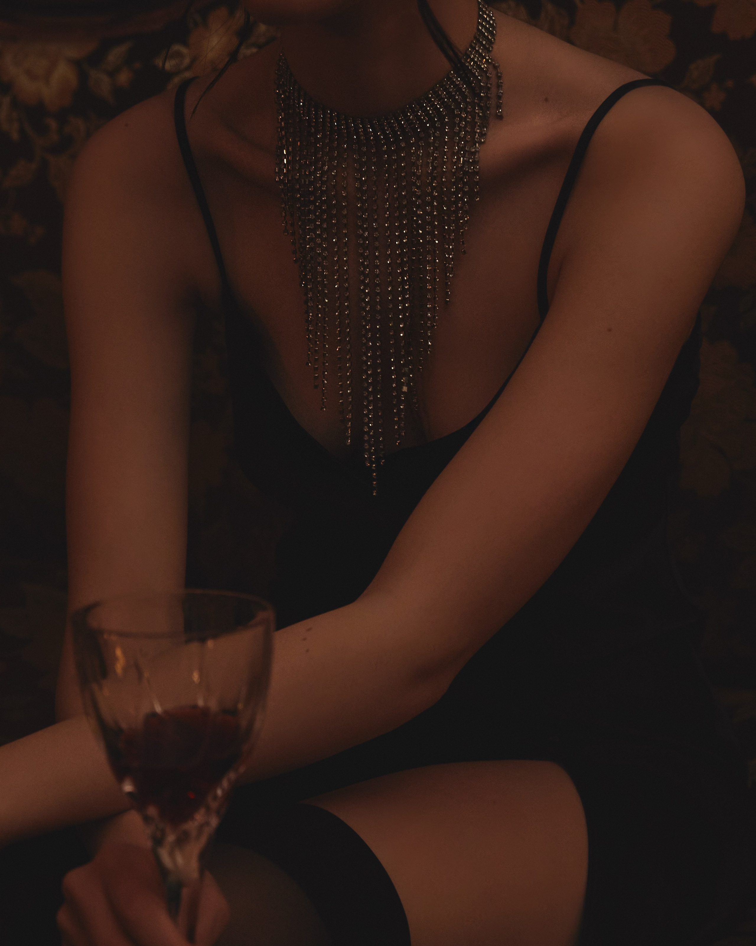 Nightlove. Святослав Лебедев | Рекламный фотограф — Коммерческая съемка, Арт-дирекшн, AI-интеграция