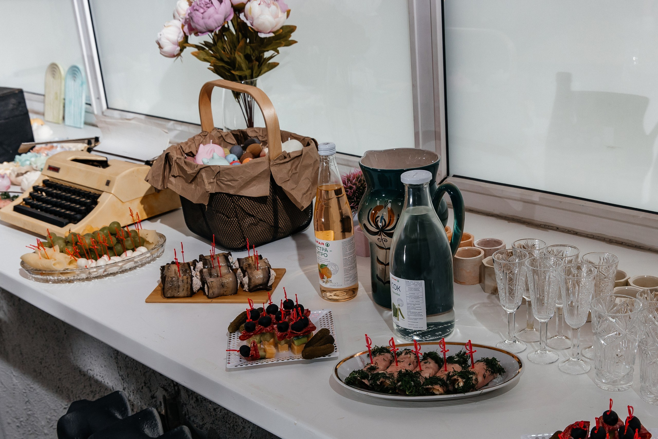 «Мир. Труд. Май» в AROMALAGE — весенний праздник творчества и аромата