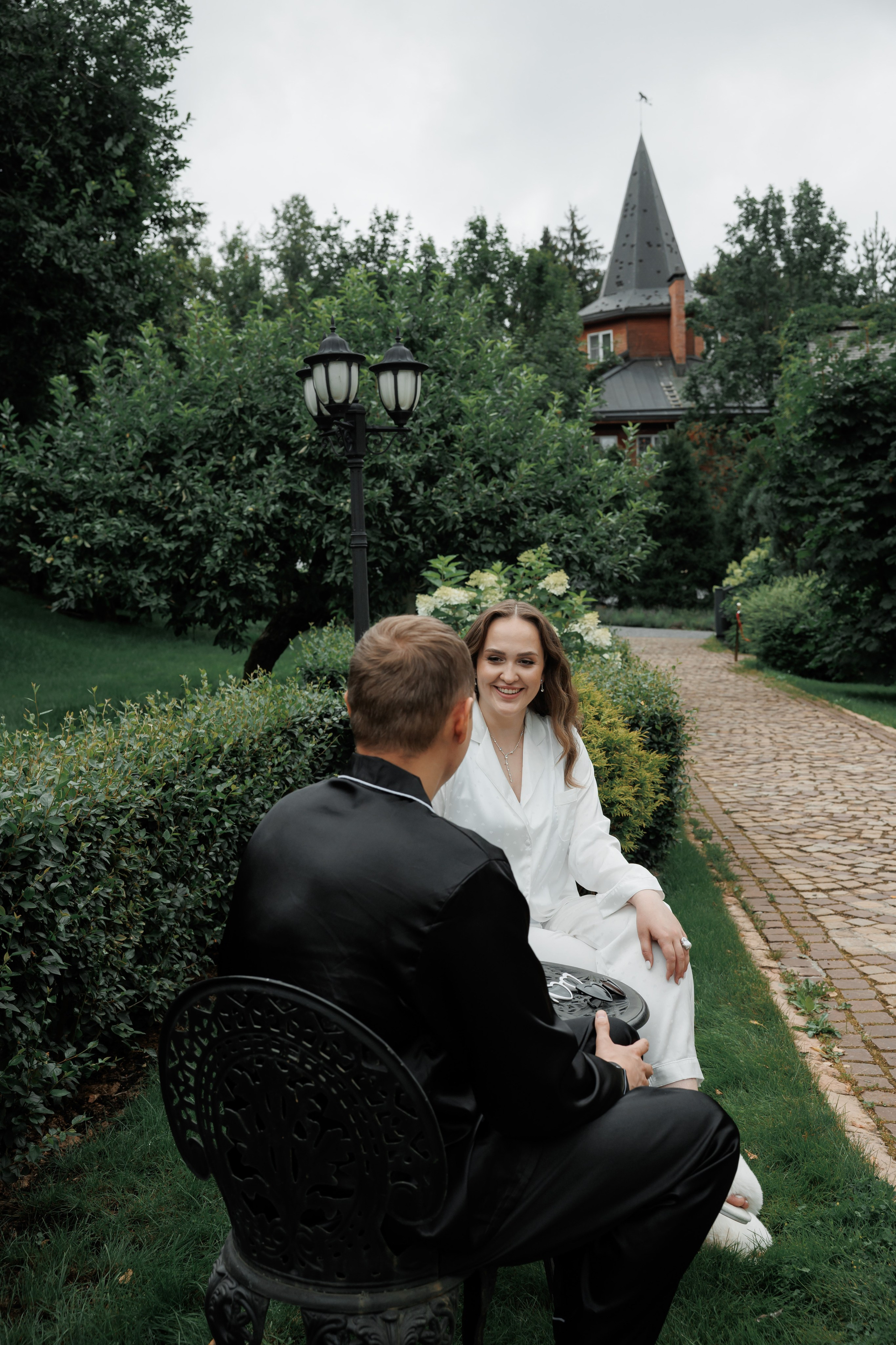 Свадебная фотосессия в отеле Сенешаль. Свадебный и репортажный фотограф (Москва, Королев и другие)