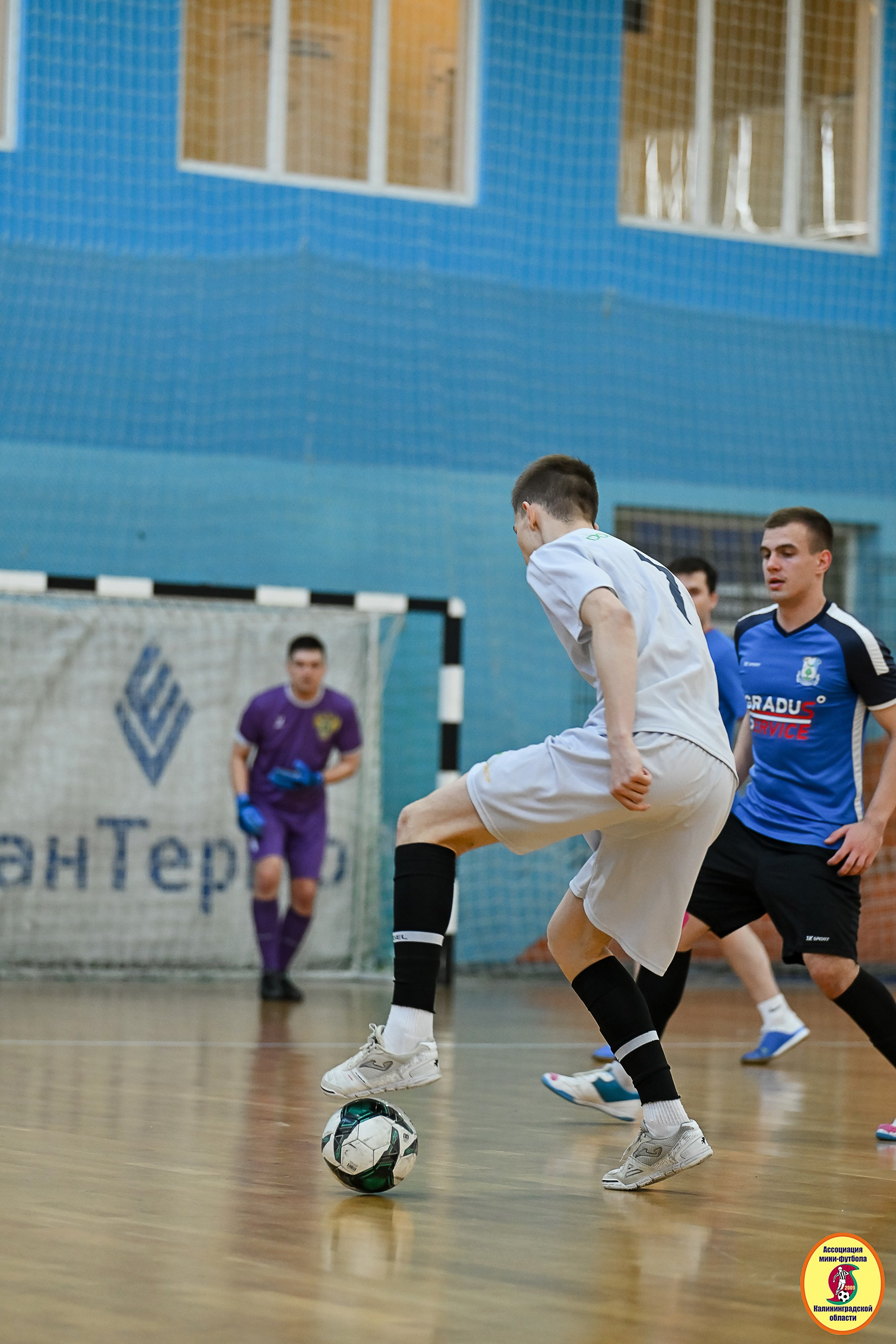 Корпоративная Бизнес Лига по футзалу — Весна 2026. VIBECITY.RU Вайб Сити Ру Фоторепортажи Фотоотчеты Калининград