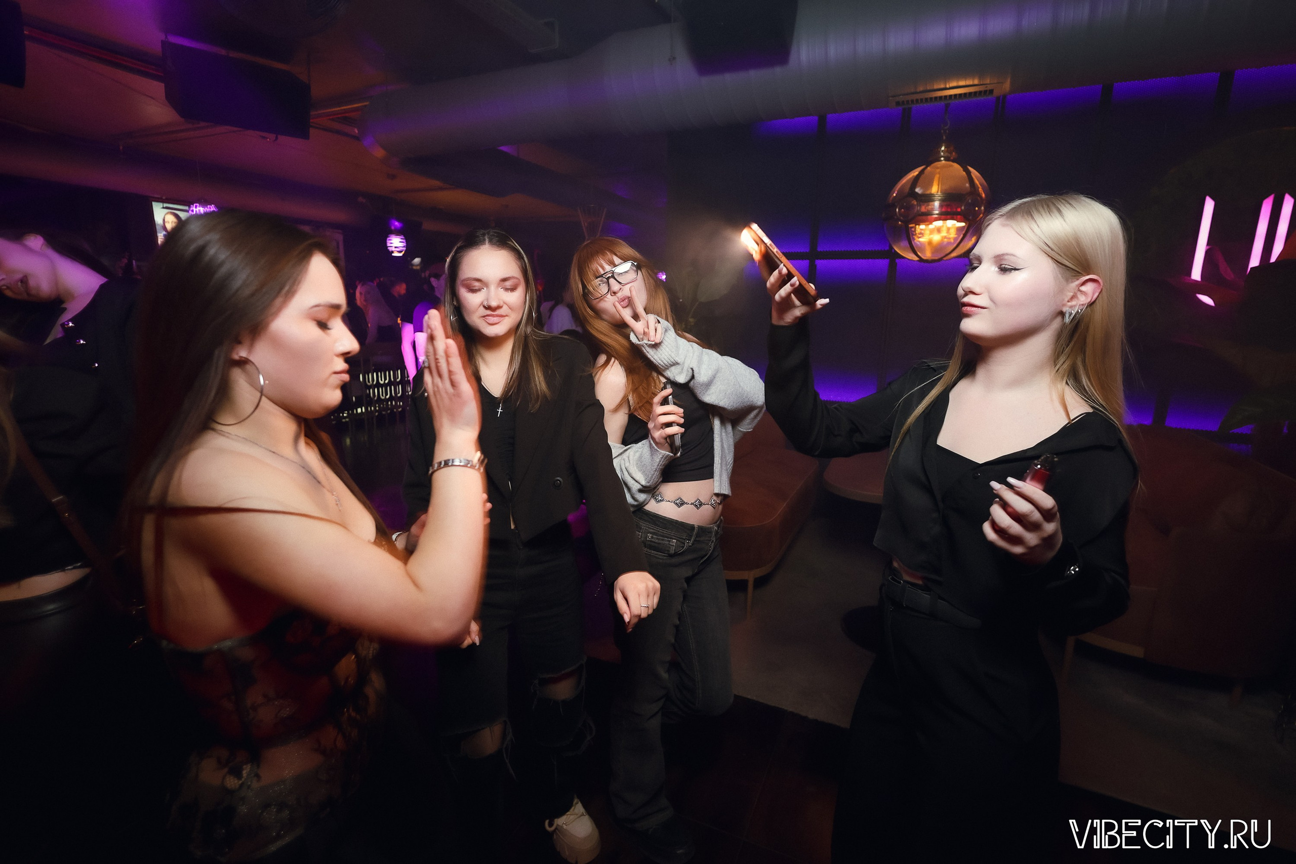 DOUBLE U. VIBECITY.RU Вайб Сити Ру Фоторепортажи Фотоотчеты Калининград