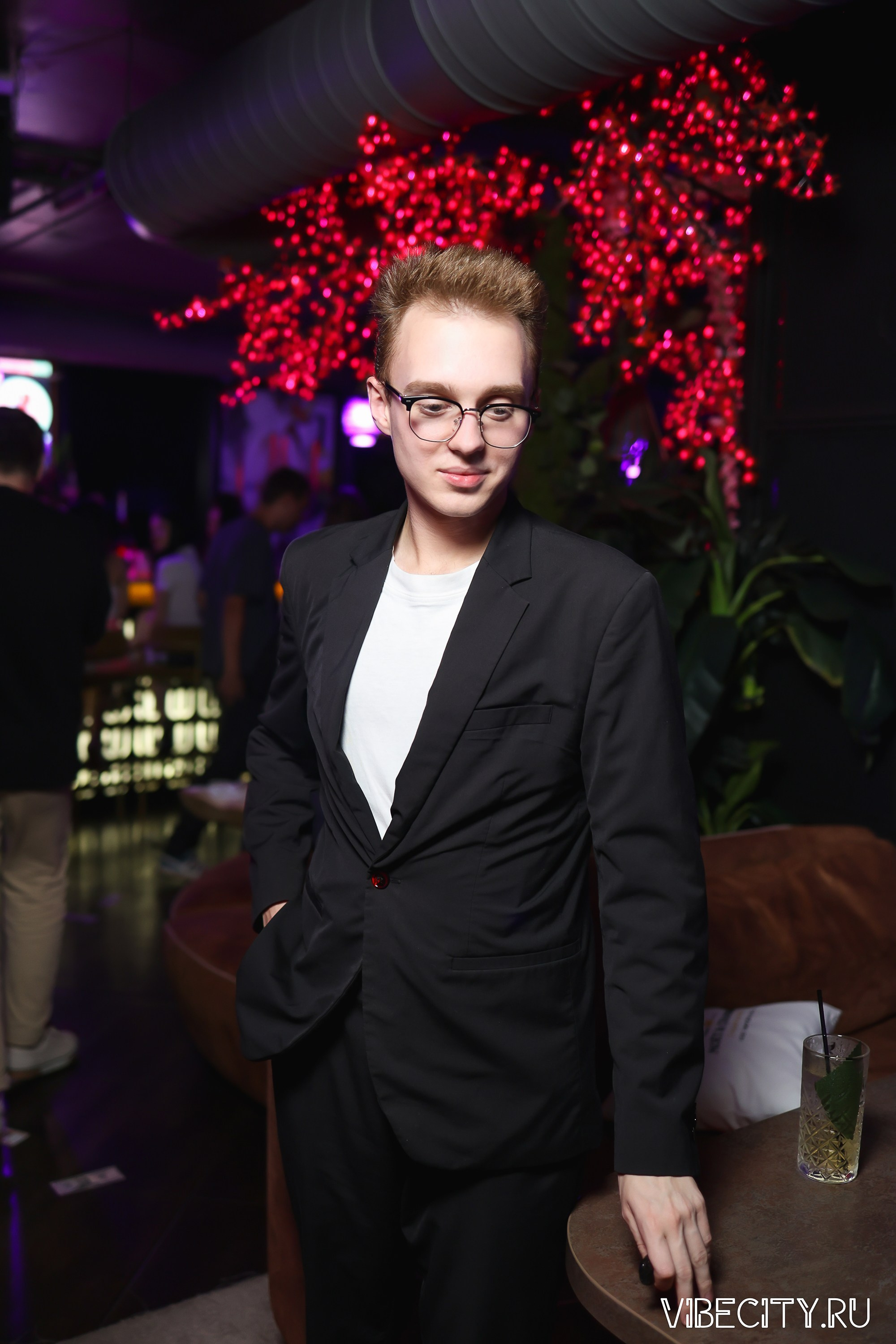 DOUBLE U. VIBECITY.RU Вайб Сити Ру Фоторепортажи Фотоотчеты Калининград