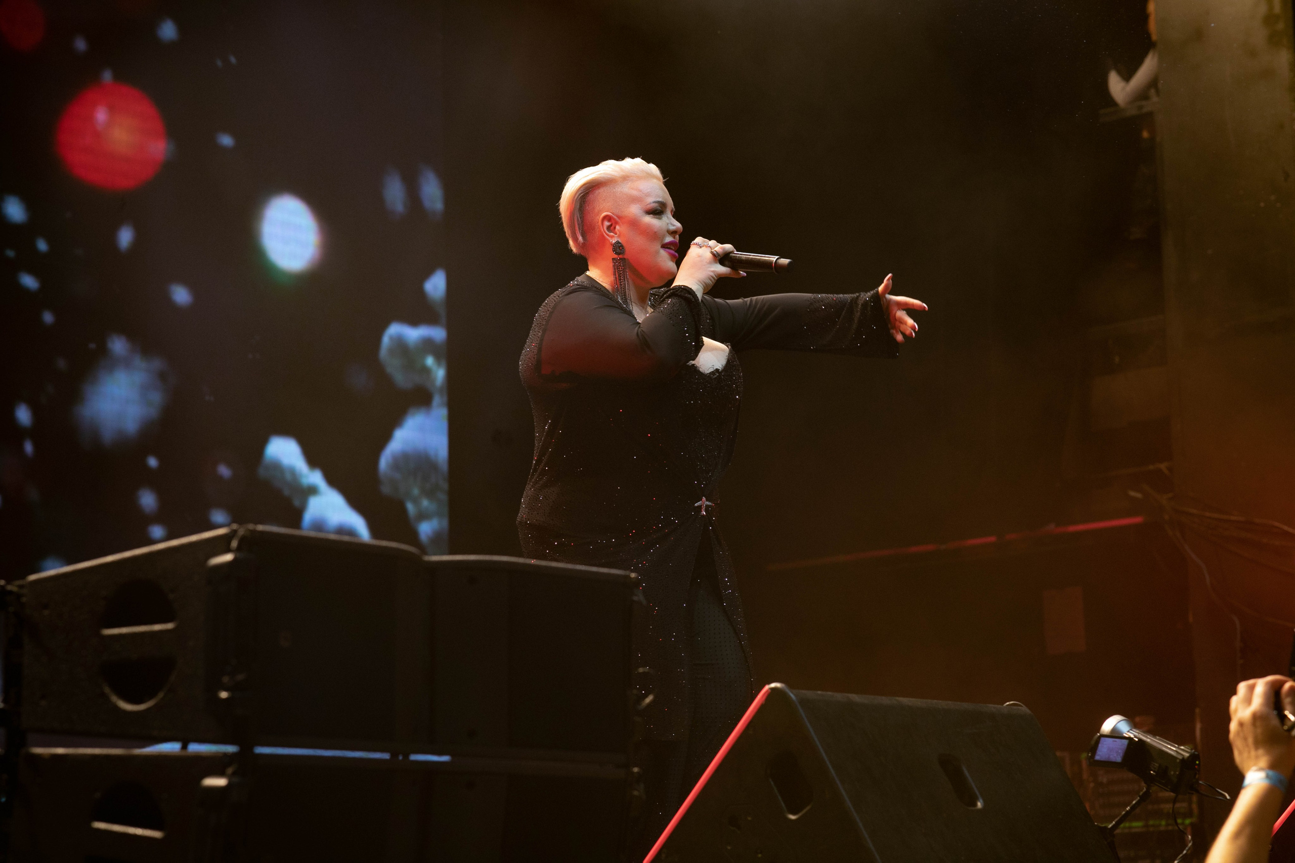 ММTV новый год 2024. Art photographer Nino