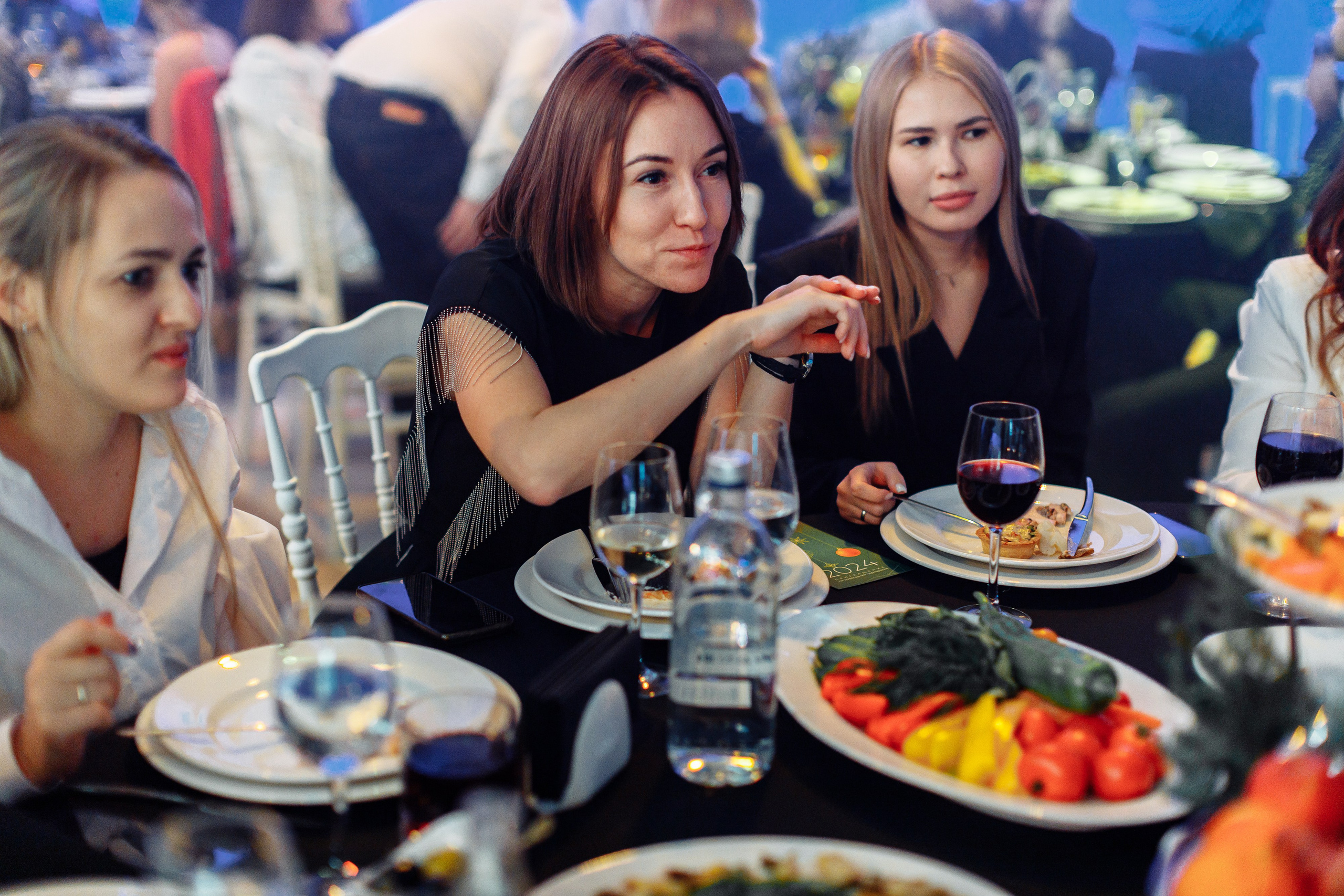 Корпоратив ПолСтраны. Свадебный и портретный фотограф в Королёве Сергей Чихарев