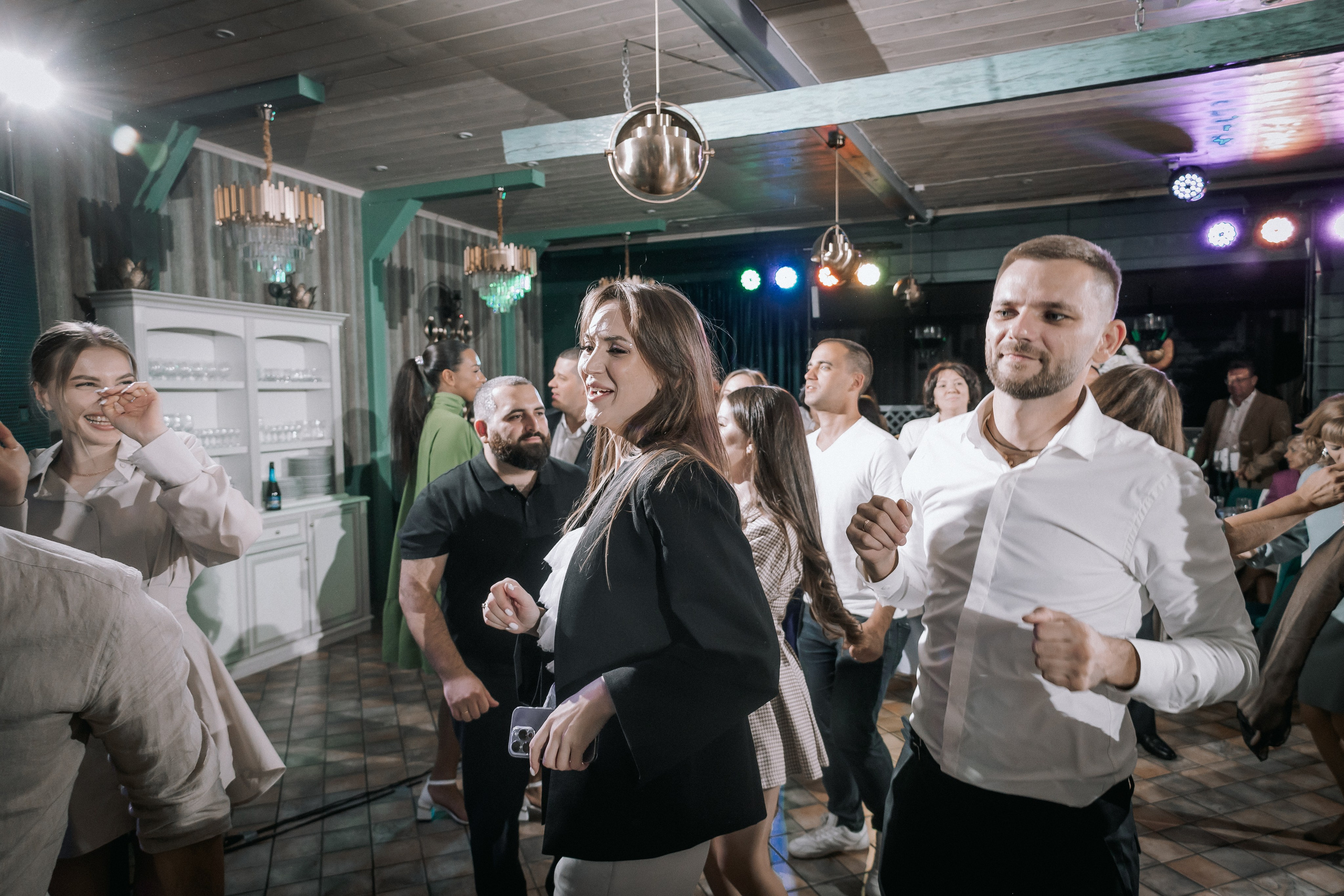 Свадебный день. Дарья и Джем. Свадебная фотография. Арина Рубах