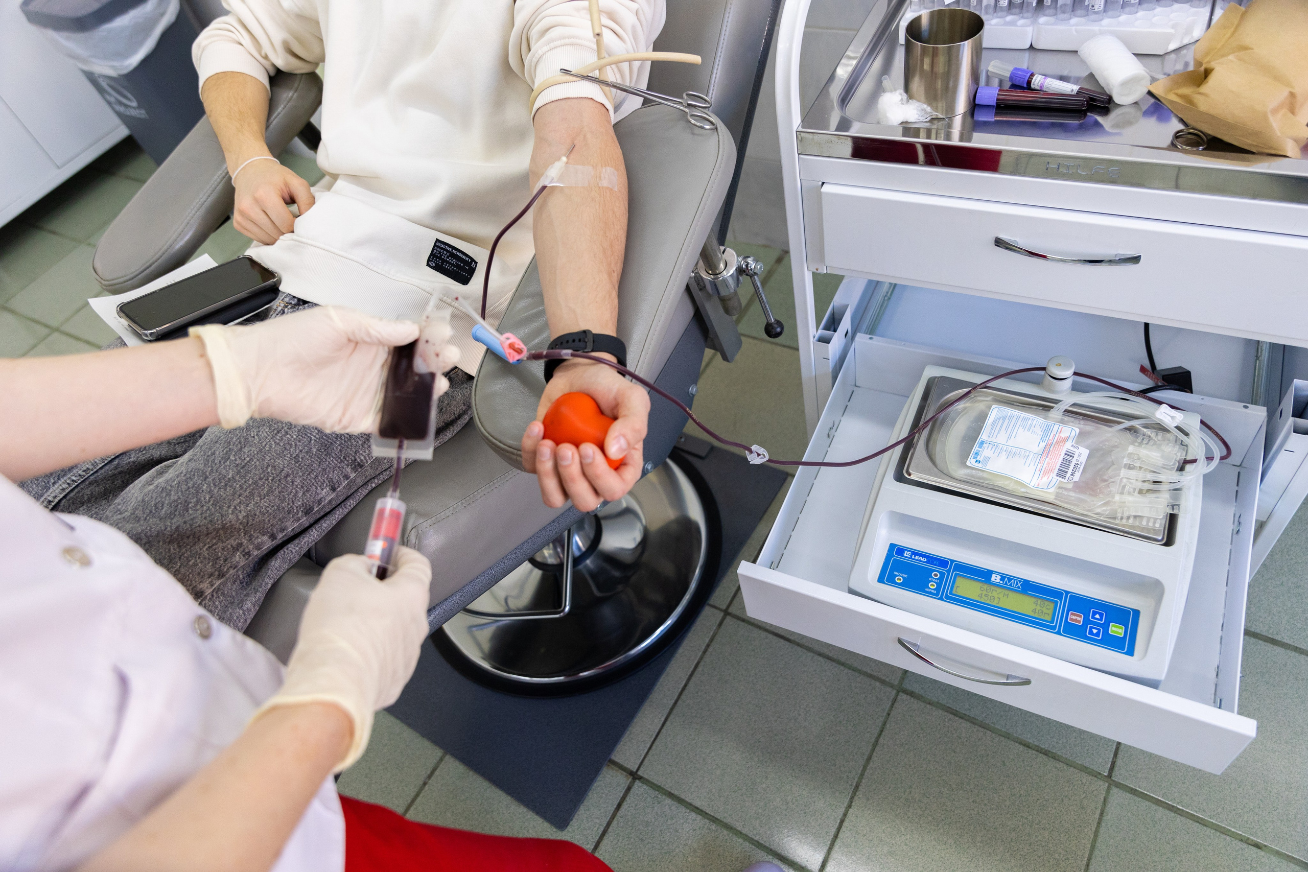 Донорство, краевая станция переливания крови, г. Владивосток. Олег Катакинов| Репортажный фотограф в городе у моря (Владивосток)