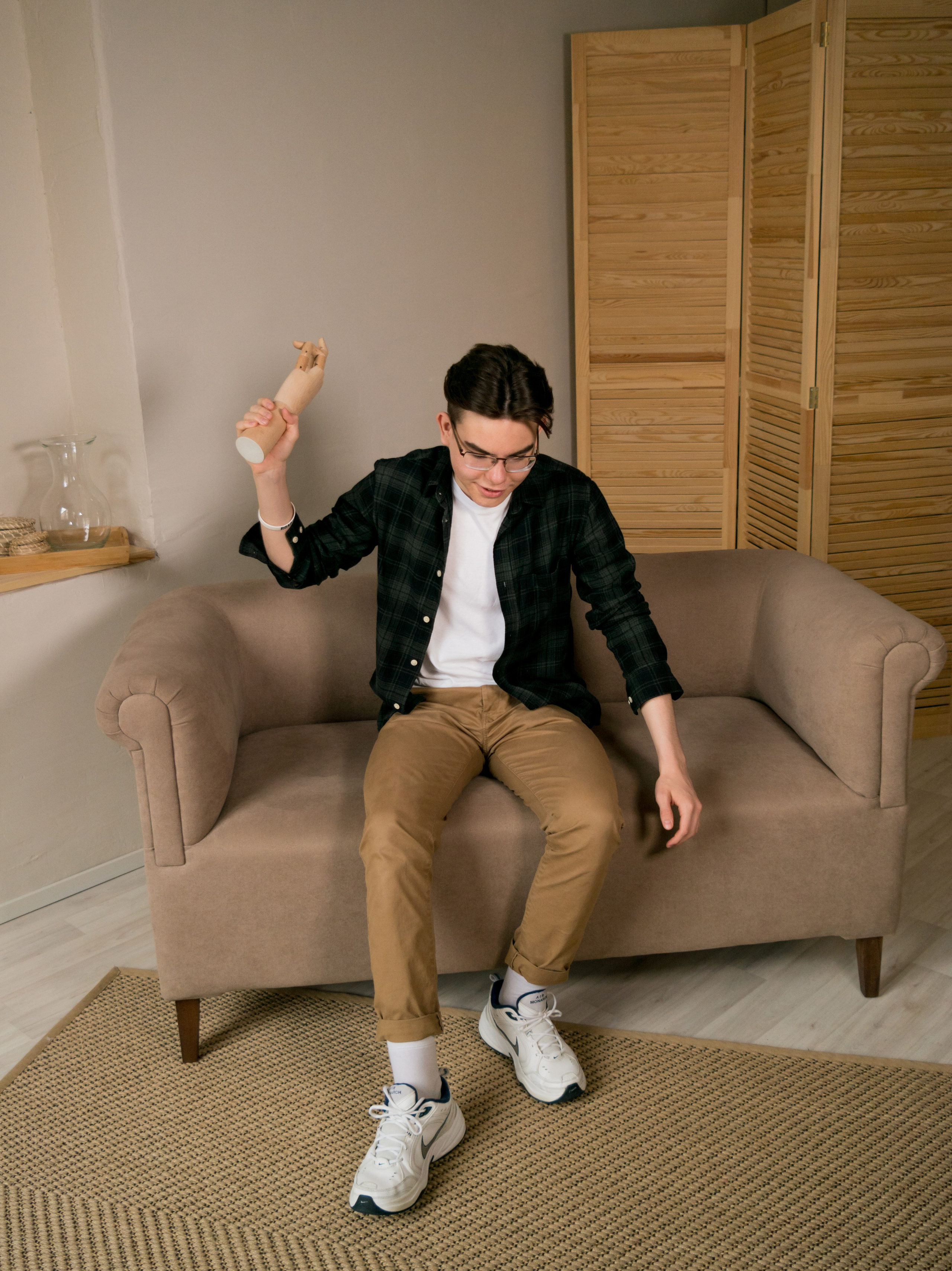 Фотосессии в Краснодаре для специалистов, коучей, экспертов. AI Фотограф Краснодар: мужские и женские фотосессии, стилизация съемки. Нейро-фотосессии онлайн