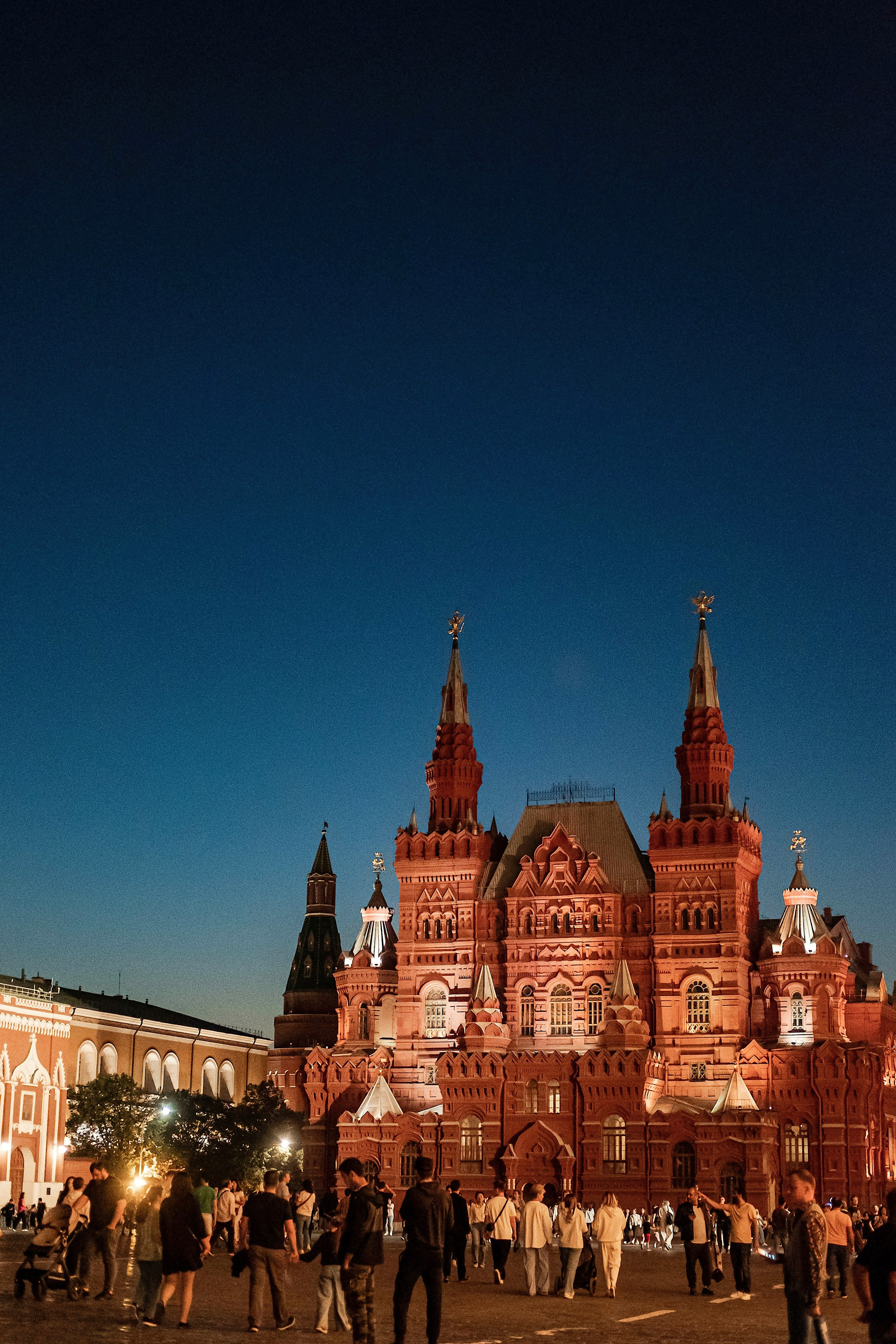 Прогулка по вечерней Москве. Свадебный и семейный фотограф в Новосибирске, Санкт-Петербурге, Москве